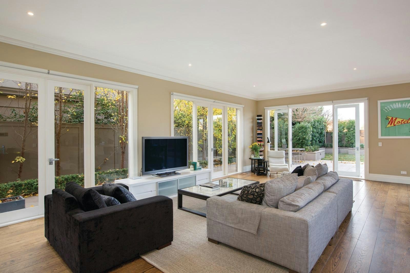 2 Lloyd Street, Malvern East, VIC