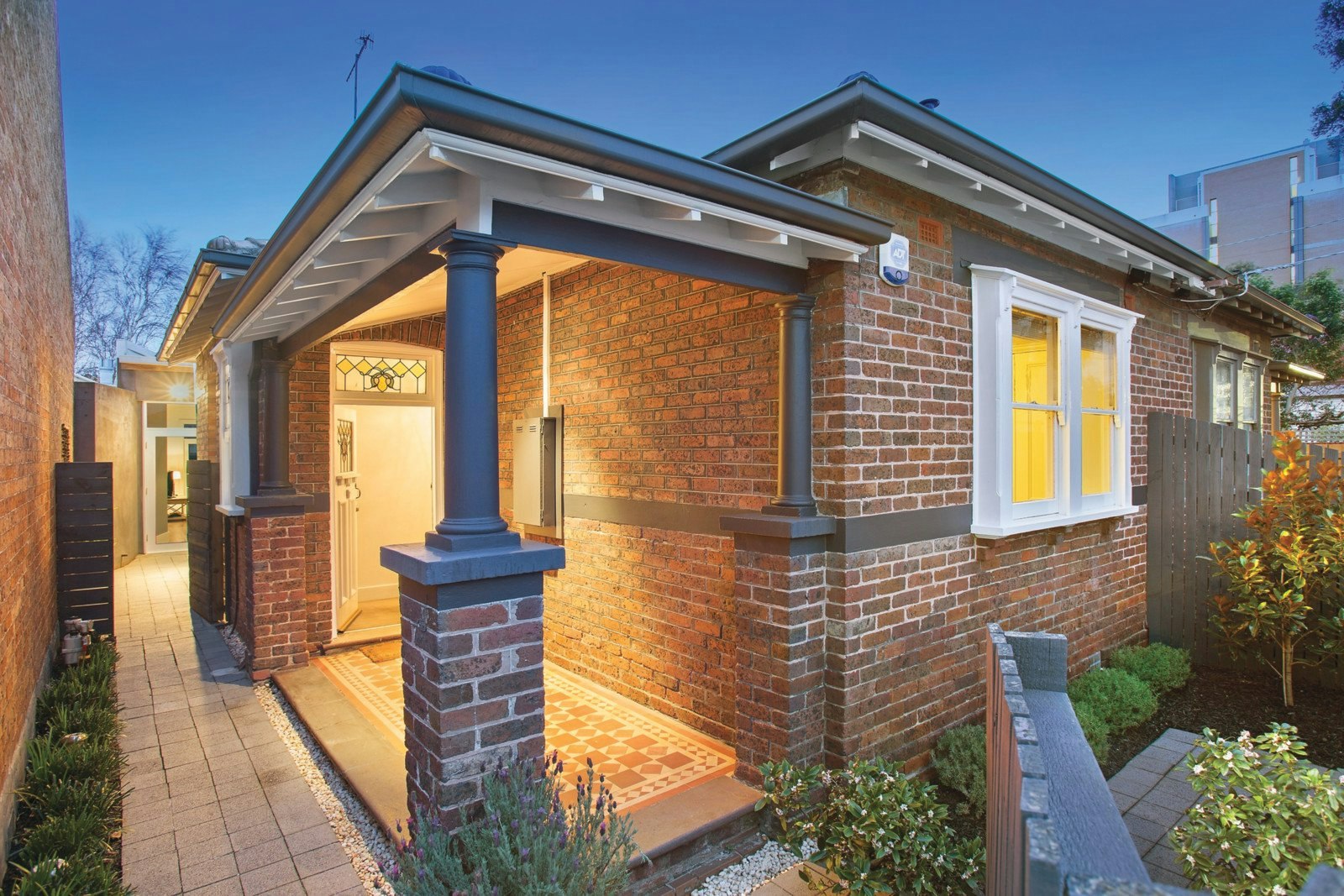 17 St John Street, Windsor, VIC