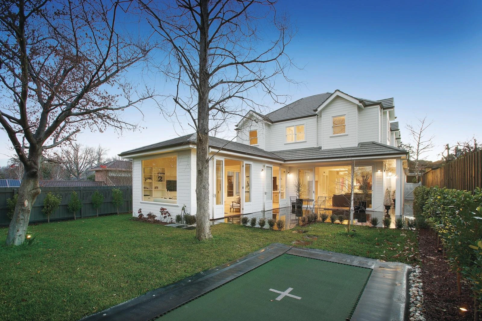 2 Ferncroft Avenue, Malvern East, VIC