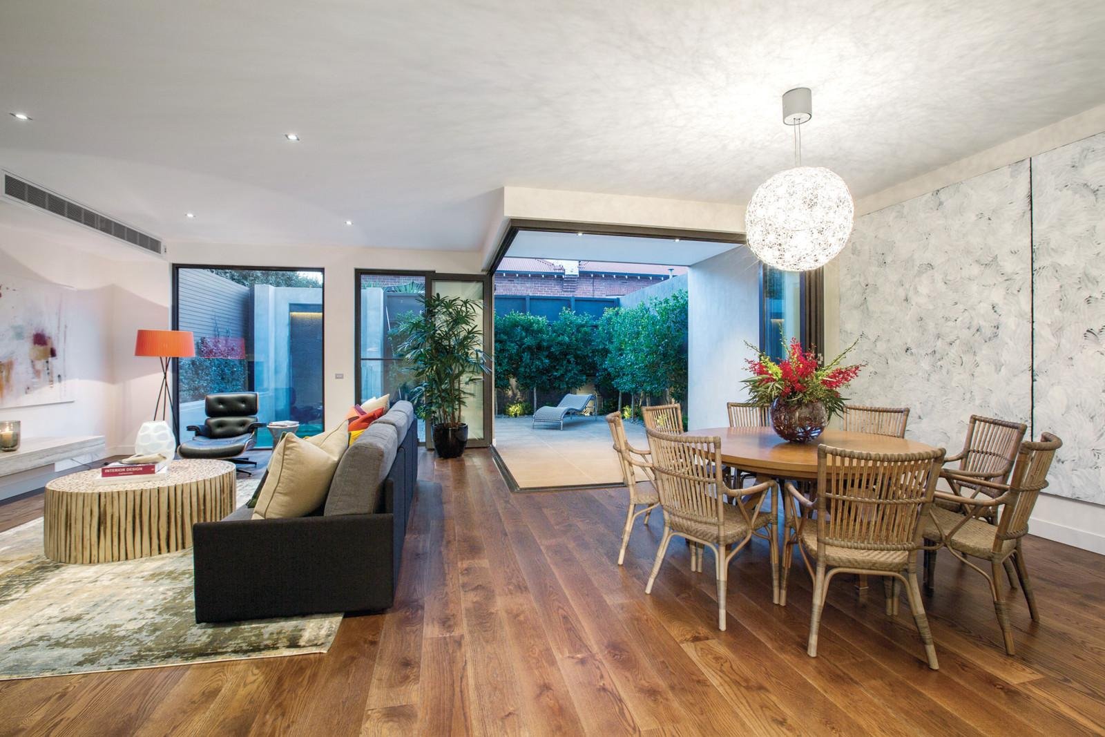 19 Brookville Road, Toorak - Thumbnail 4