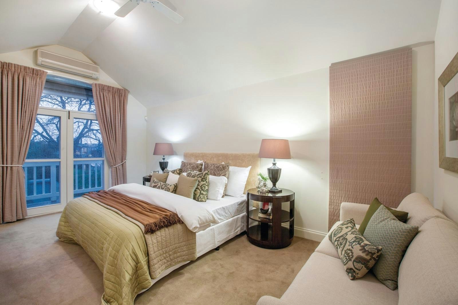 37 Stuart Street, Armadale, VIC