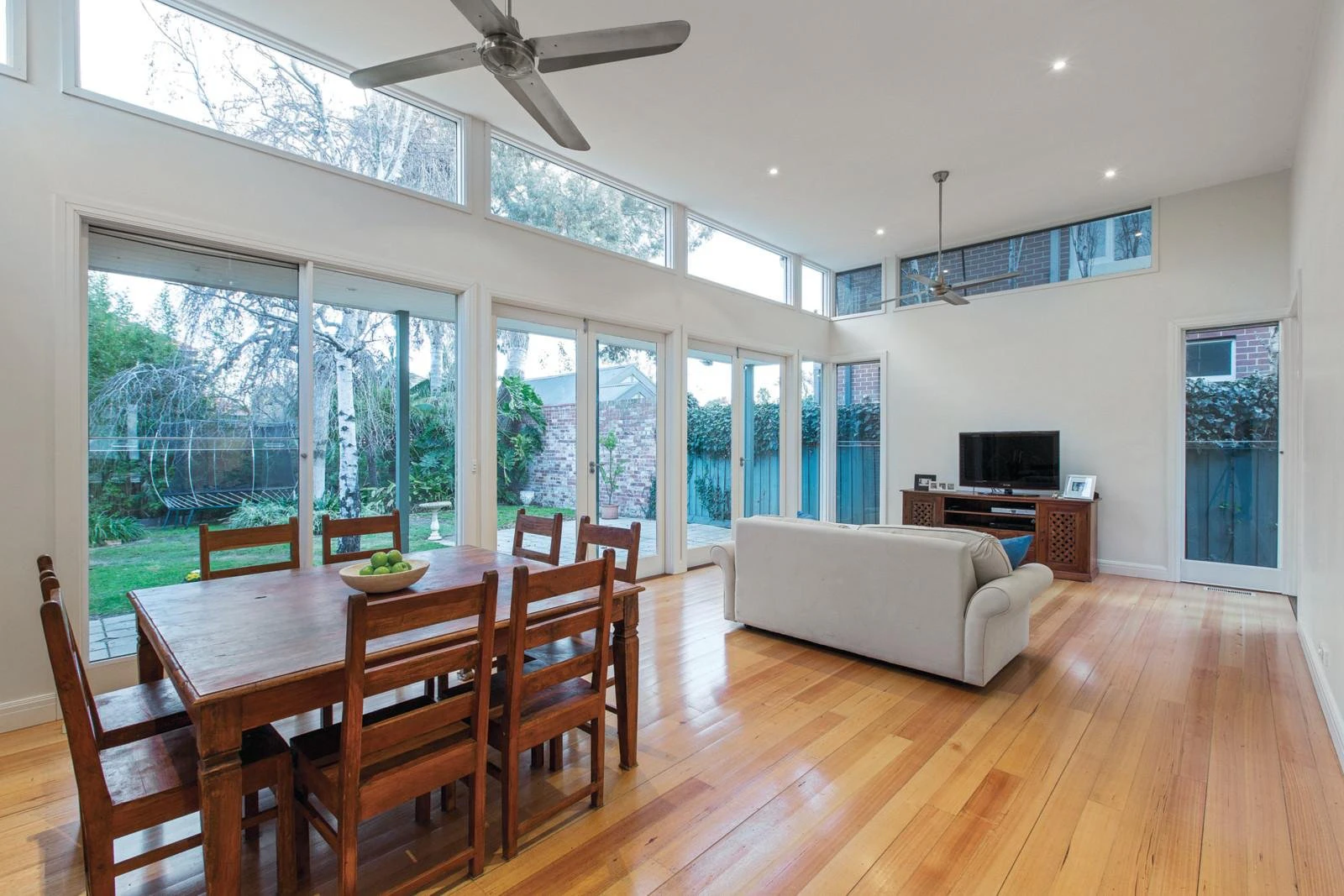 40 Wheatland Road, Malvern, VIC