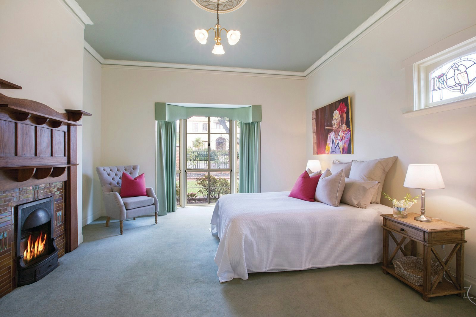 9 Stonehaven Avenue, Malvern East, VIC