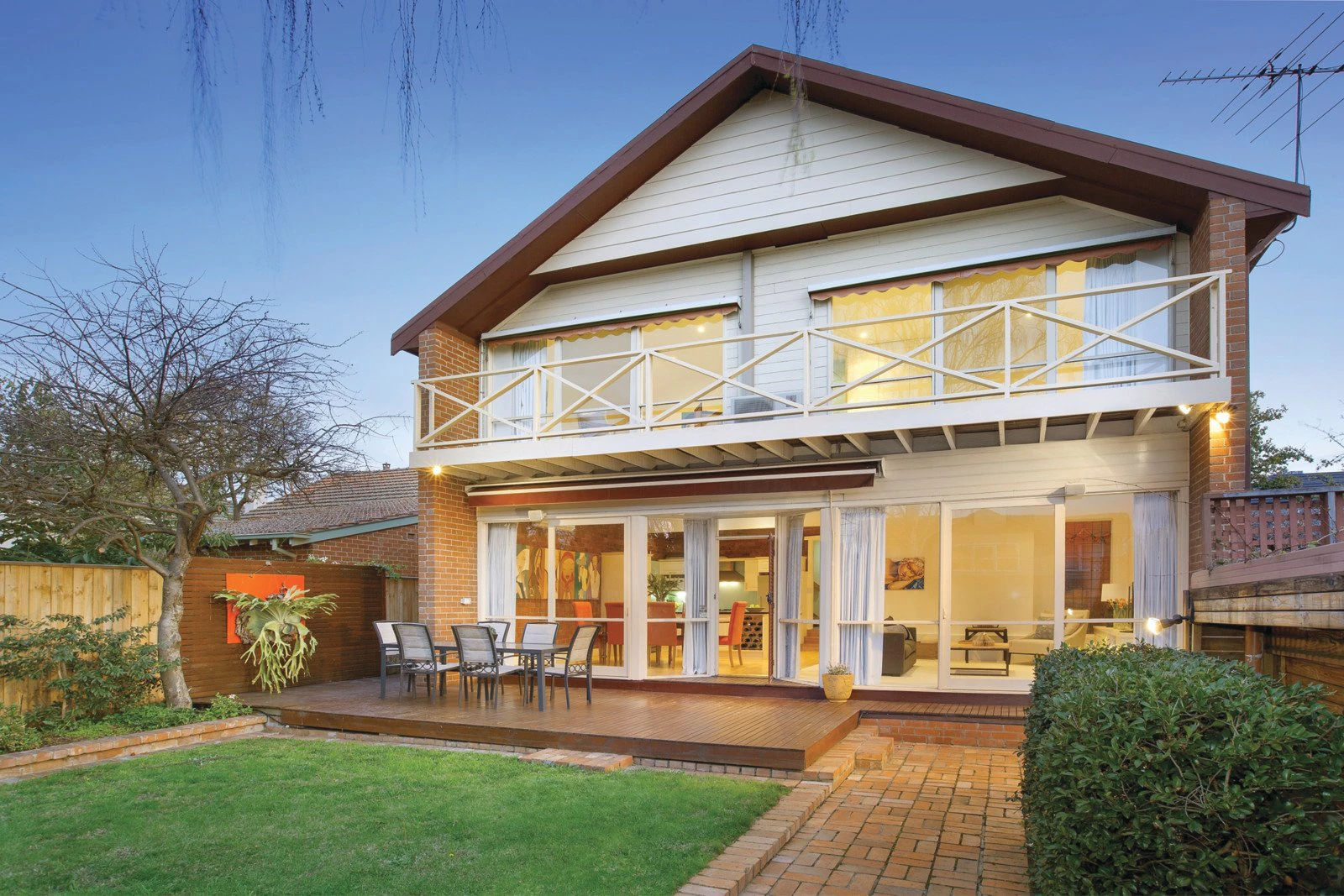 9 Stonehaven Avenue, Malvern East, VIC
