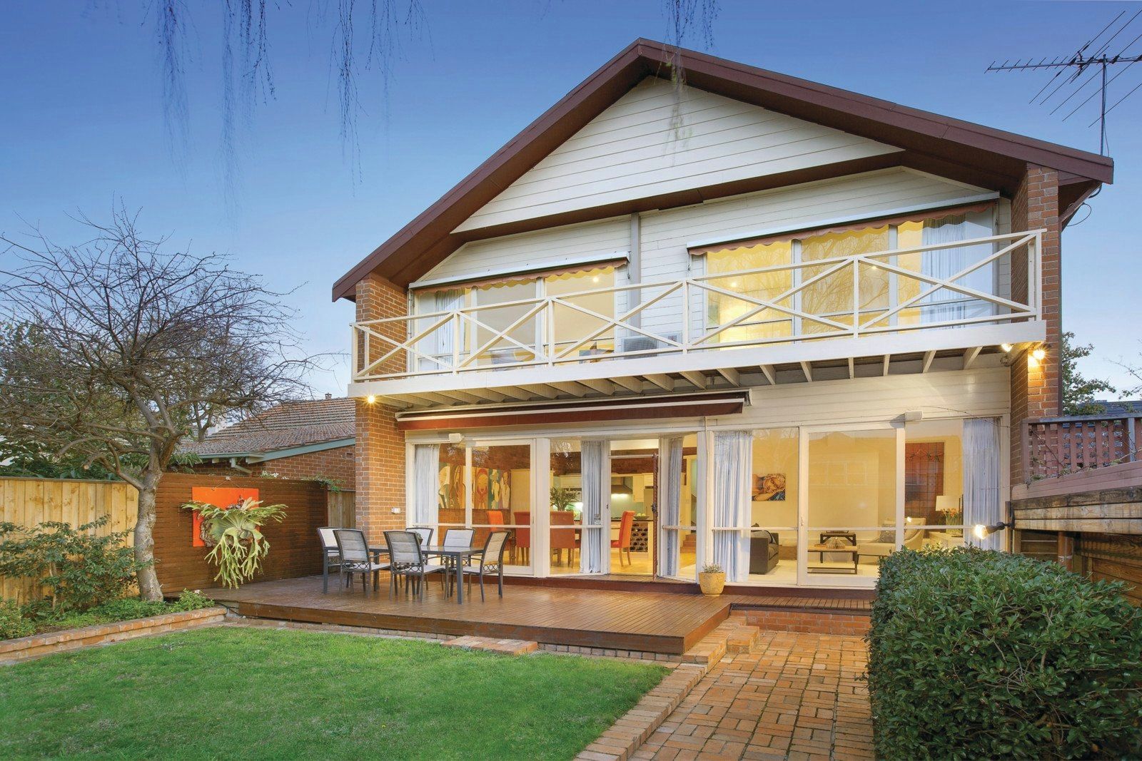 9 Stonehaven Avenue, Malvern East, VIC