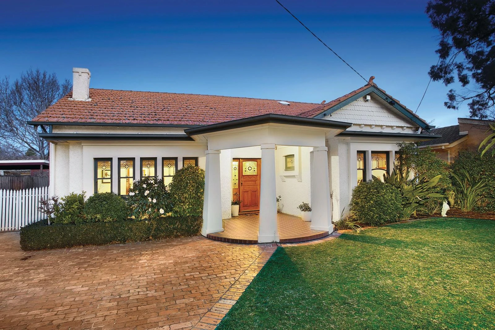 6 Wynyeh Street, Malvern East, VIC