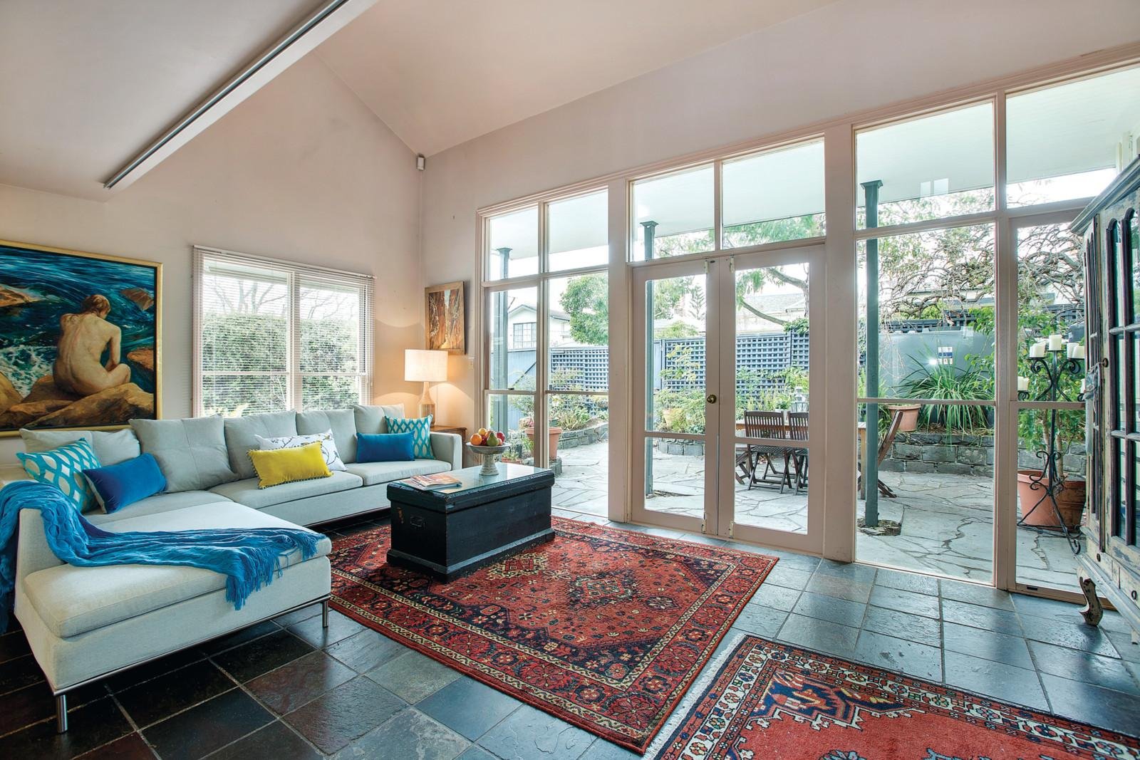 39 Densham Road, Armadale - Thumbnail 2