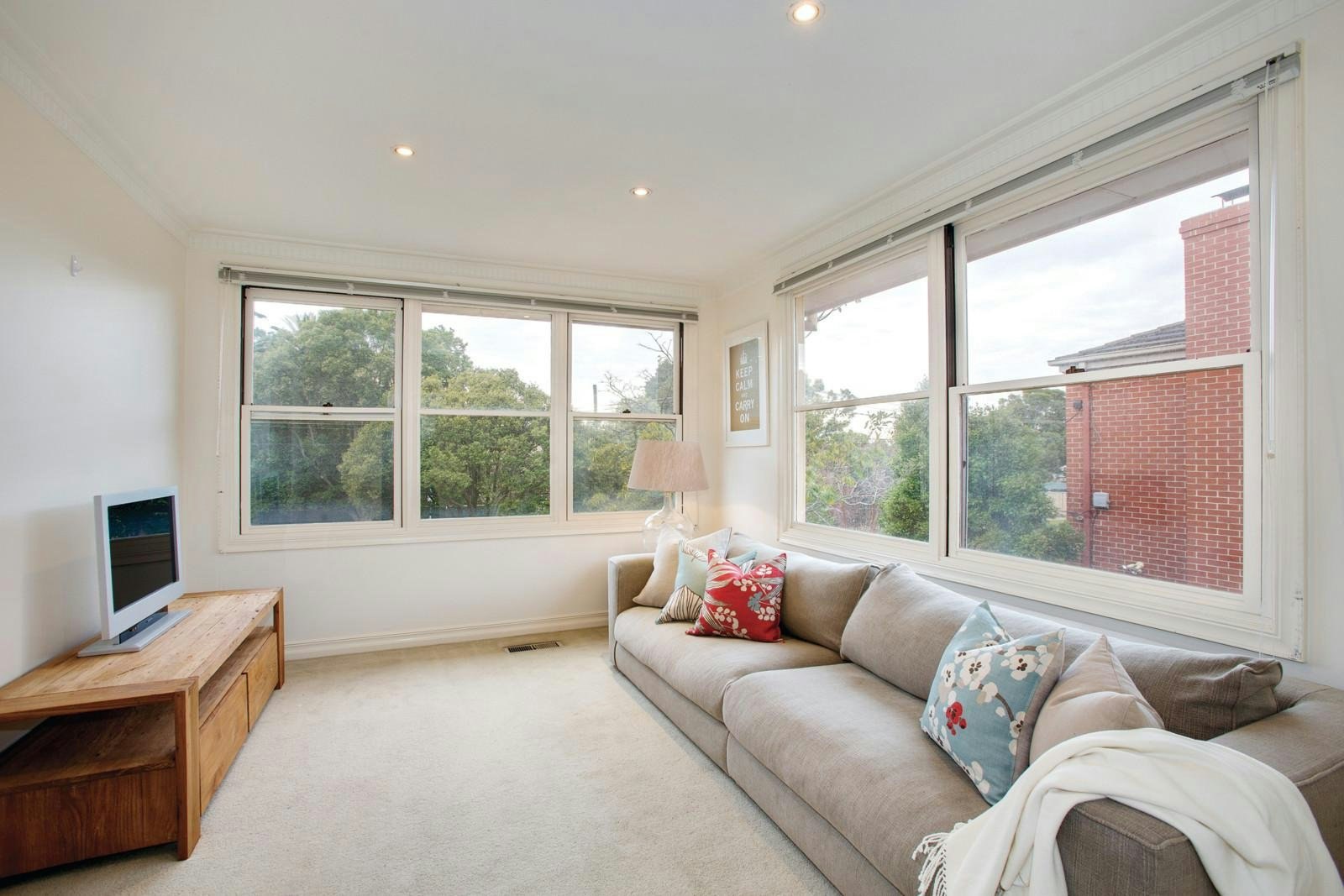 4 Summerhill Avenue, Malvern East, VIC