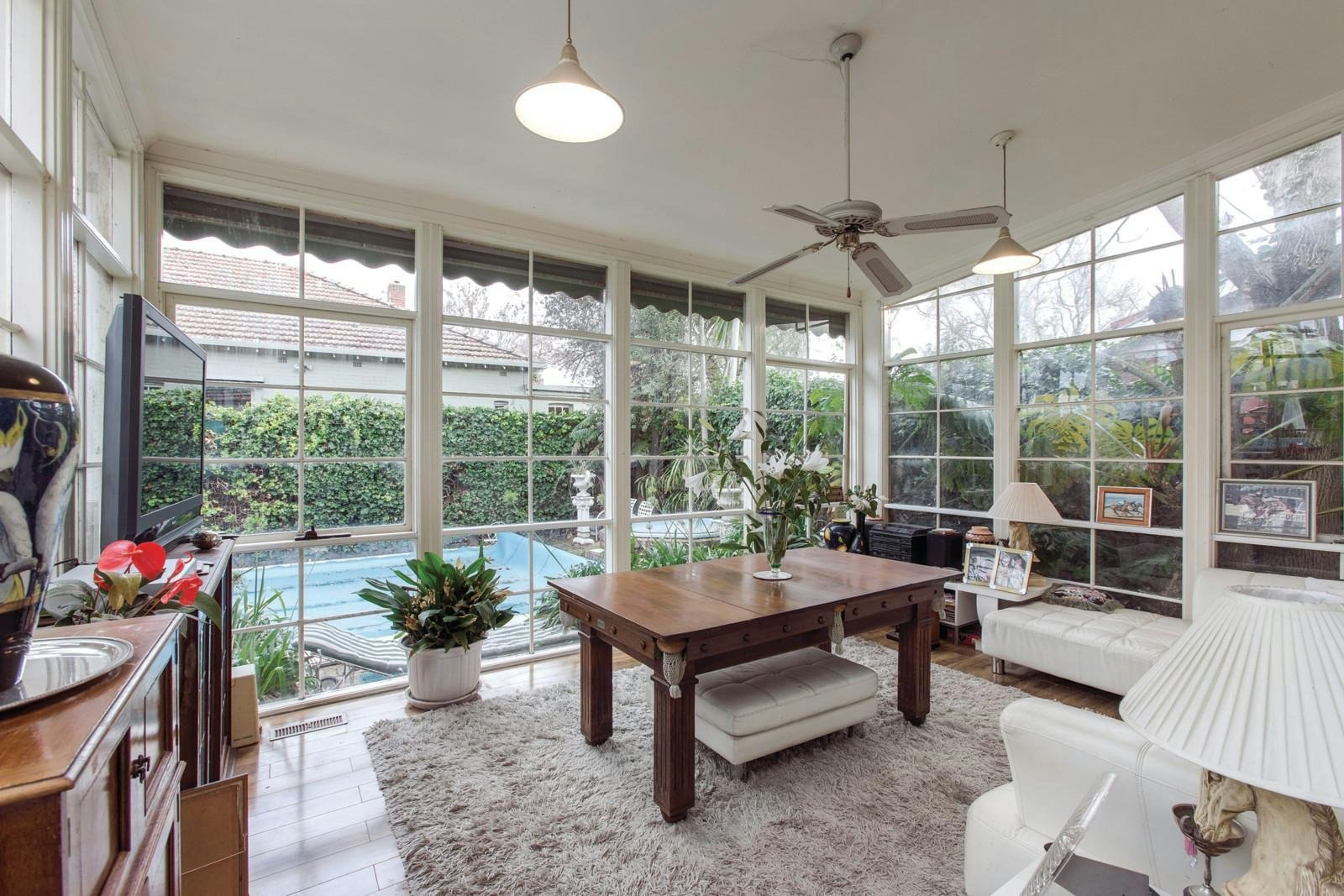 71 Manning Road, Malvern East, VIC