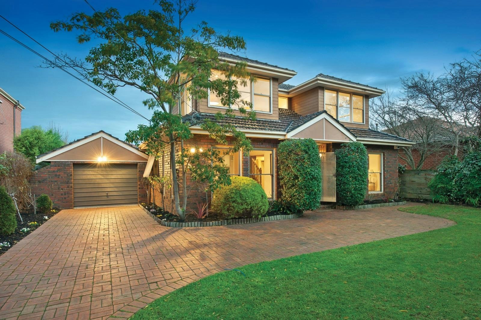 4 Summerhill Avenue, Malvern East, VIC