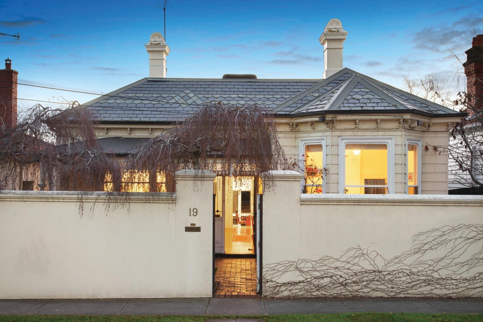 19 Lambeth Avenue, Armadale - Image 1