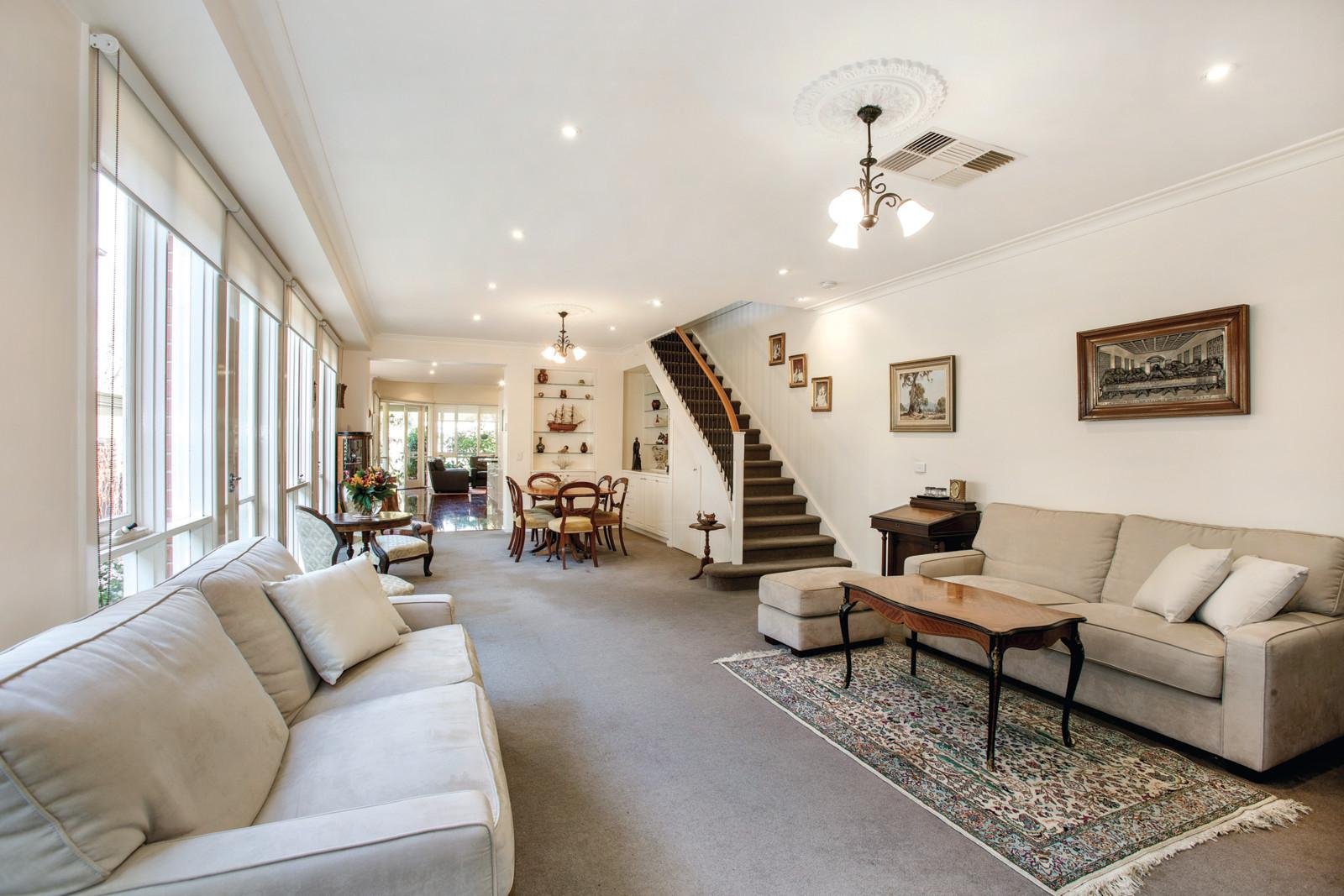 12A Leopold Street, Glen Iris - Thumbnail 2