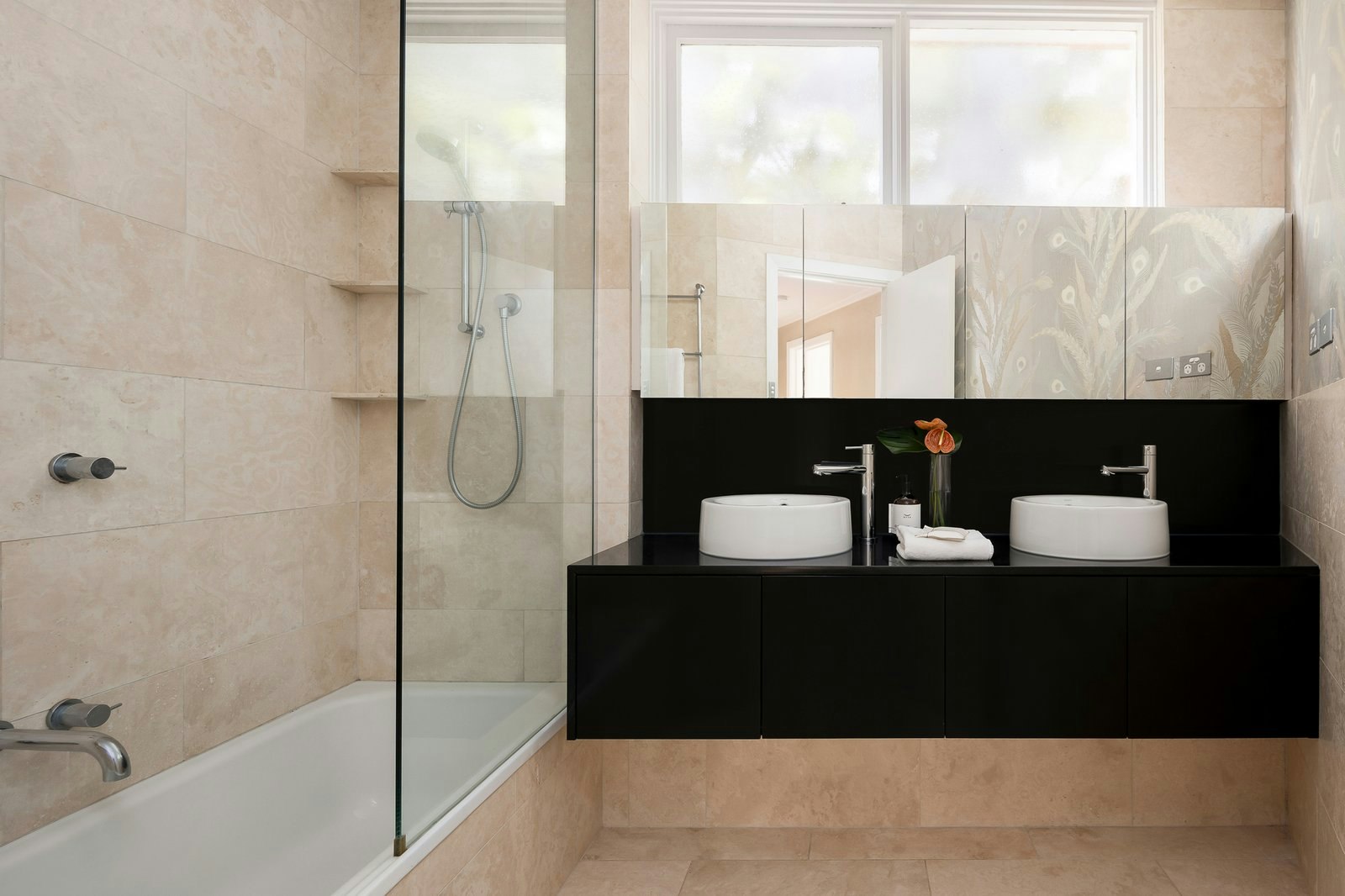 2/50 St Georges Road, Toorak, 3142