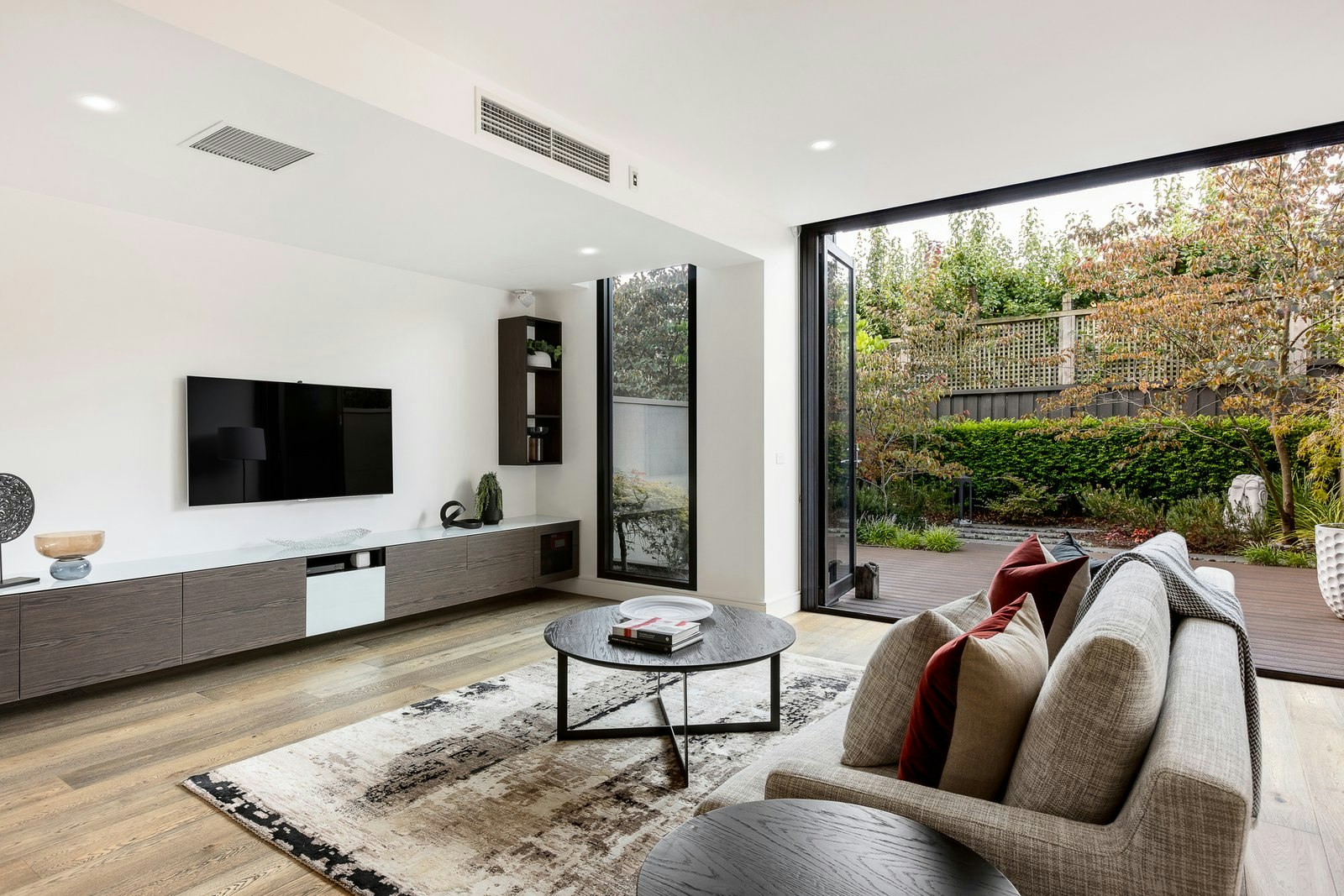 3 Pin Oak Court, Canterbury, 3126