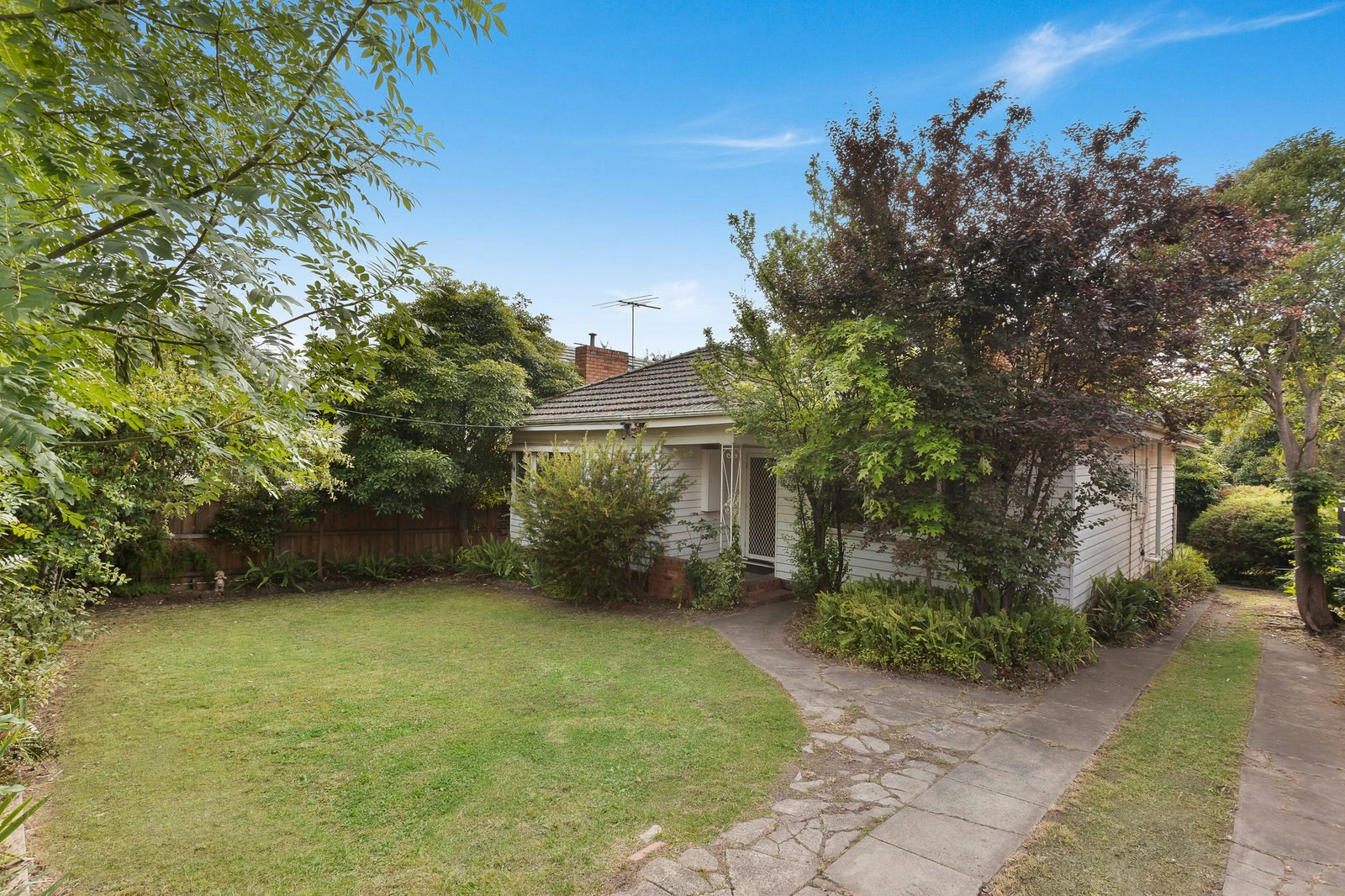 21 Sevenoaks Street, Balwyn, 3103