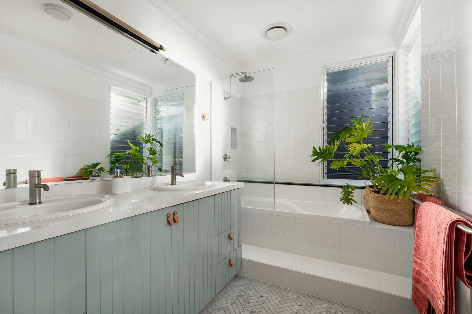 1 Verdun Street, Surrey Hills, 3127