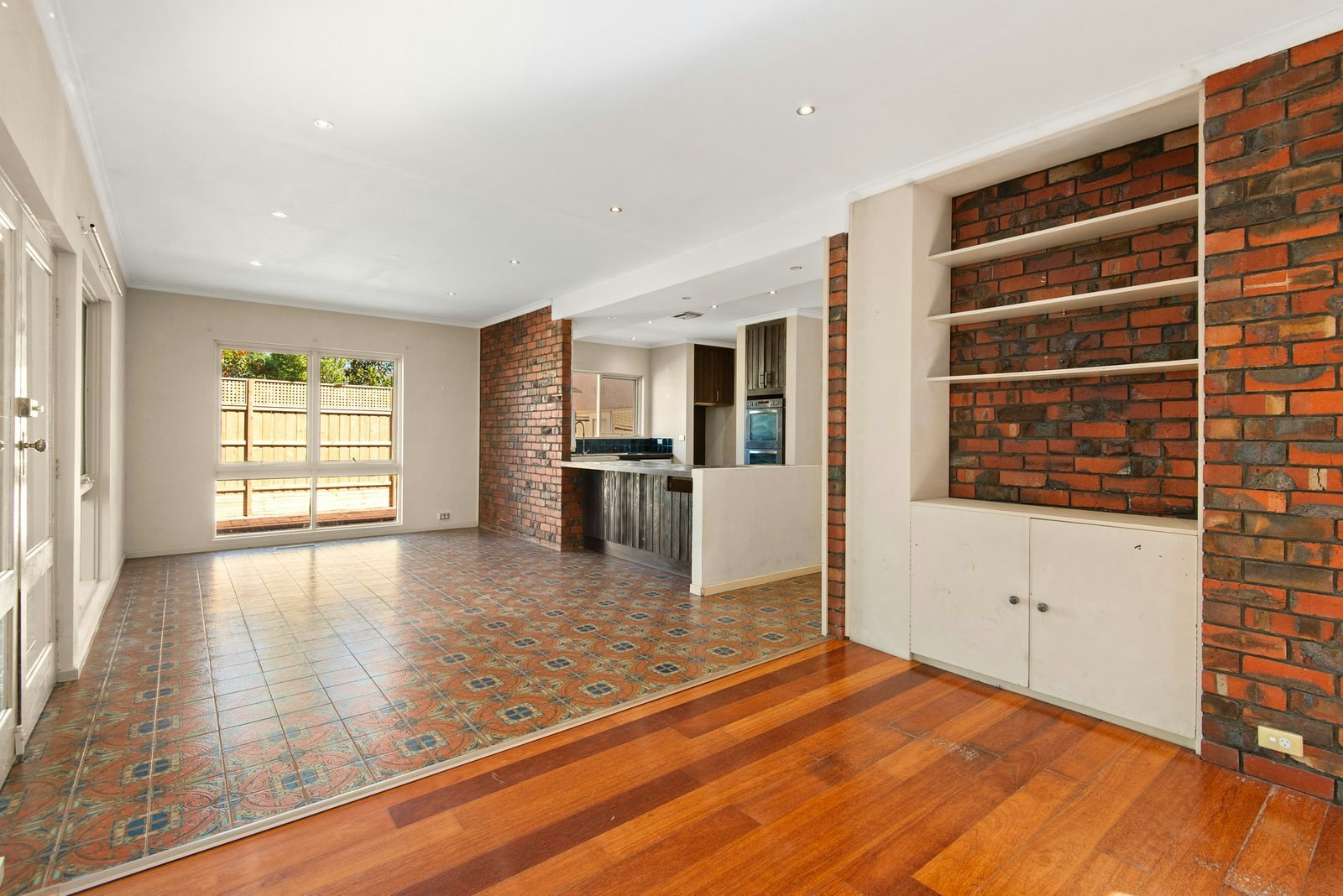 25 Toulon Drive, Templestowe Lower, 3107