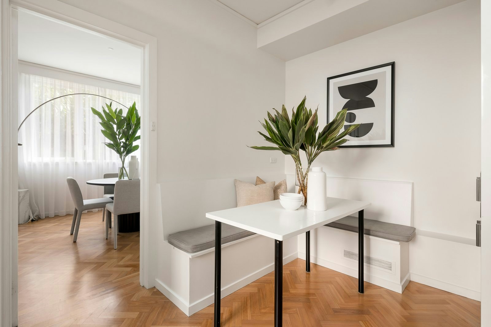 2/50 St Georges Road, Toorak, 3142