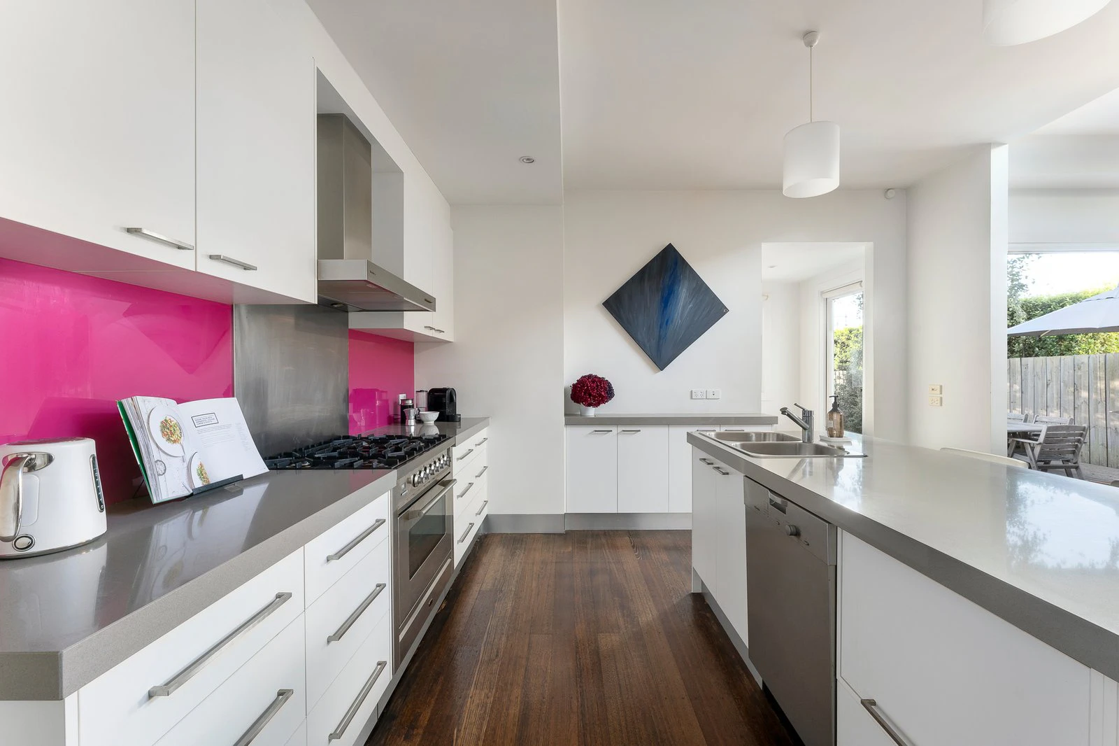 15 Highbury Grove, Kew, 3101