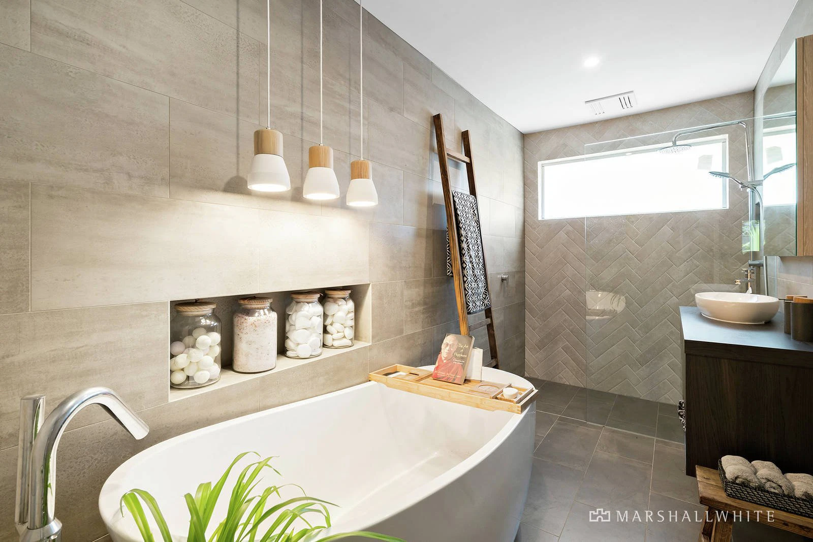 2 Sussex Avenue, Mornington, 3931