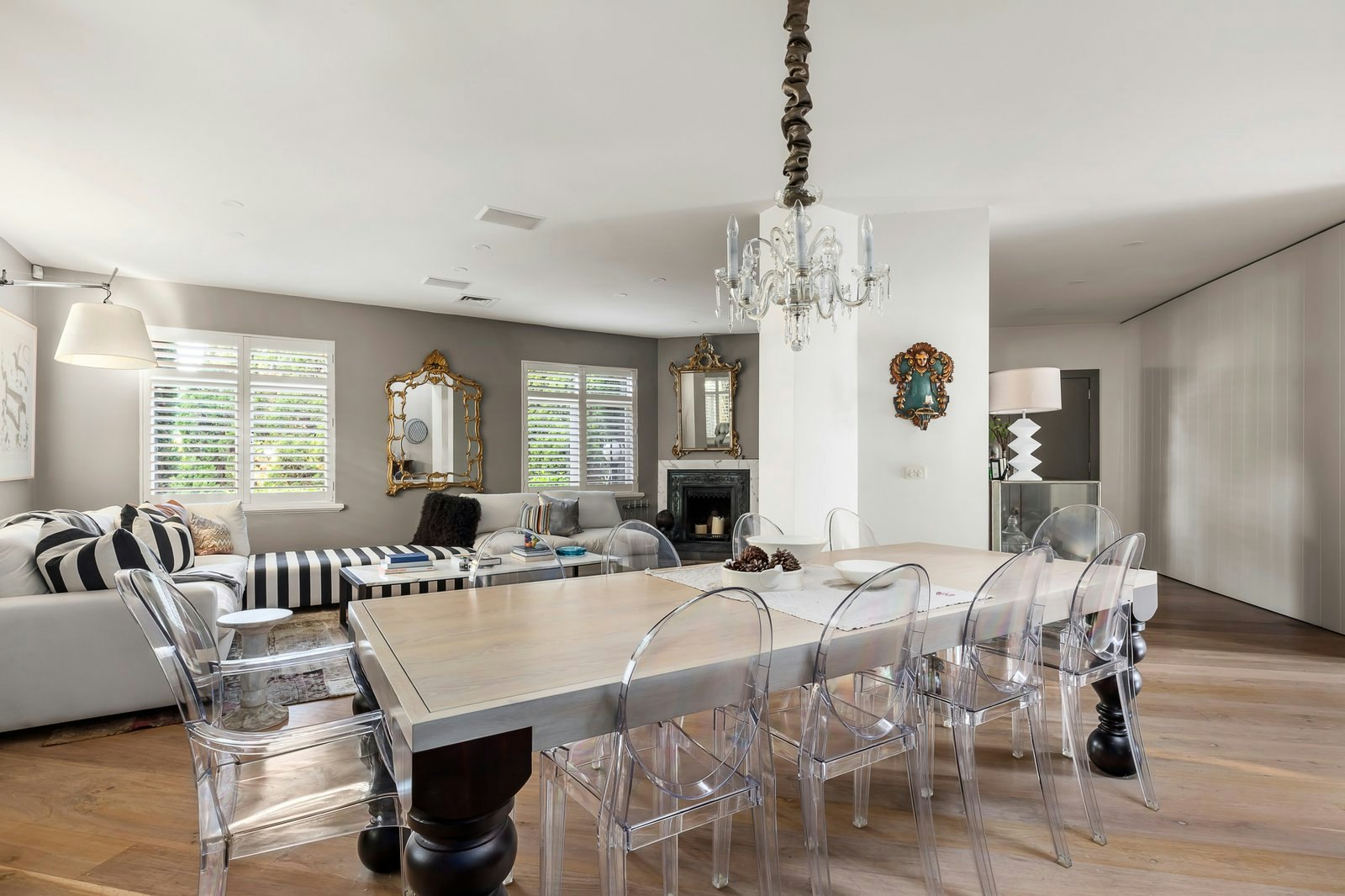 10 Winifred Crescent, Toorak, 3142