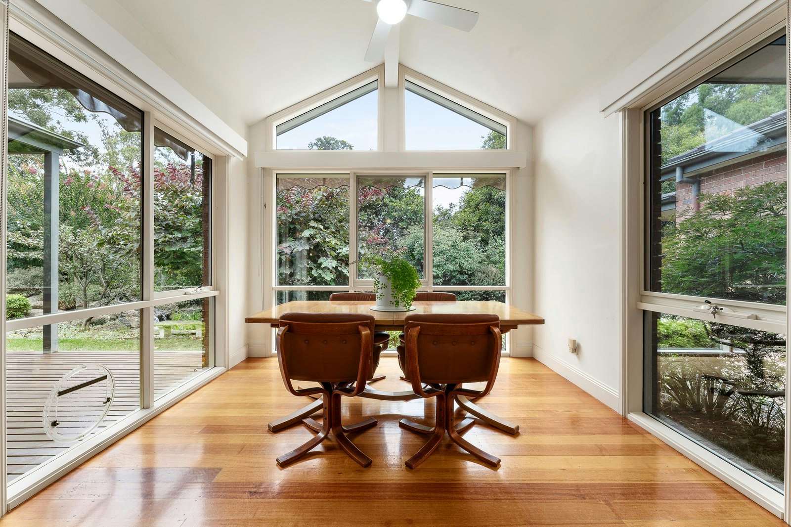 5-7 Dalry Avenue, Park Orchards, 3114