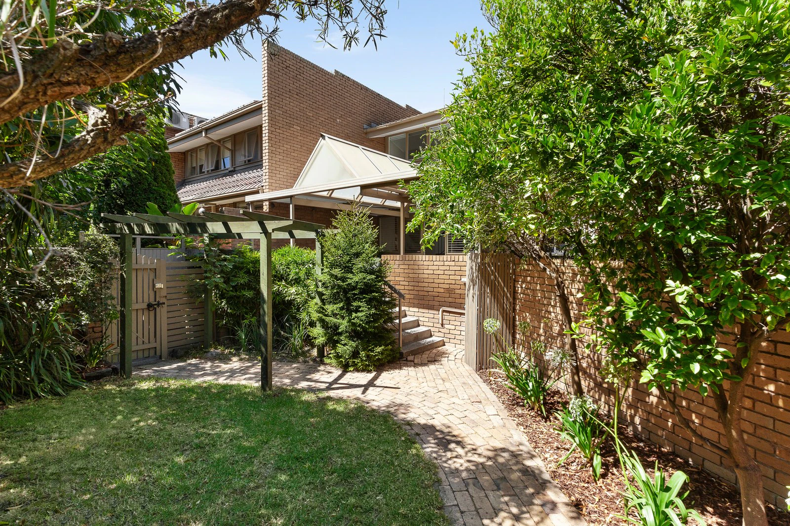2/1029 Toorak Road, Camberwell, 3124