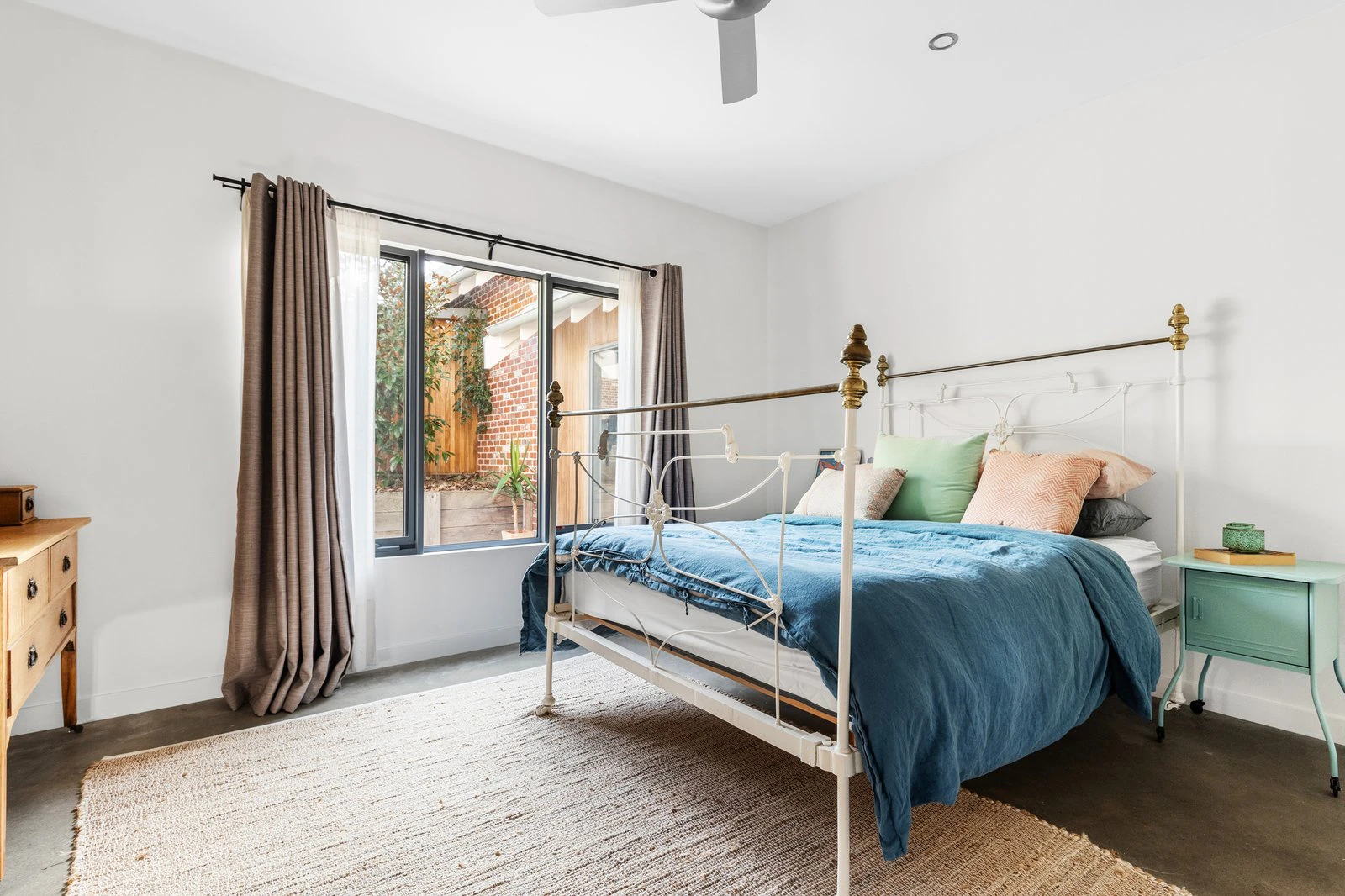 10 Montuna Grove, Guys Hill, 3807