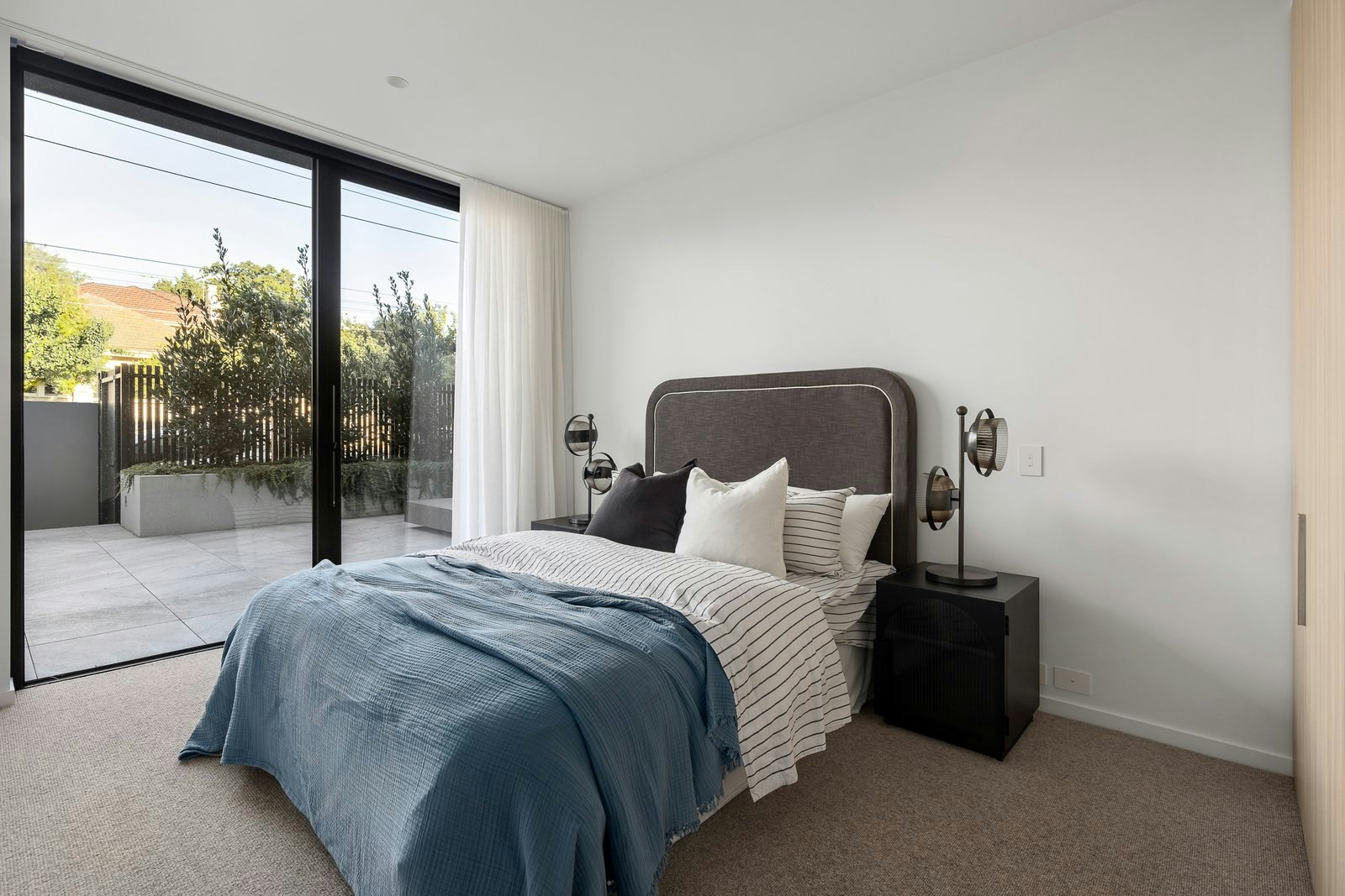 2/163 Victoria Road, Camberwell, 3124