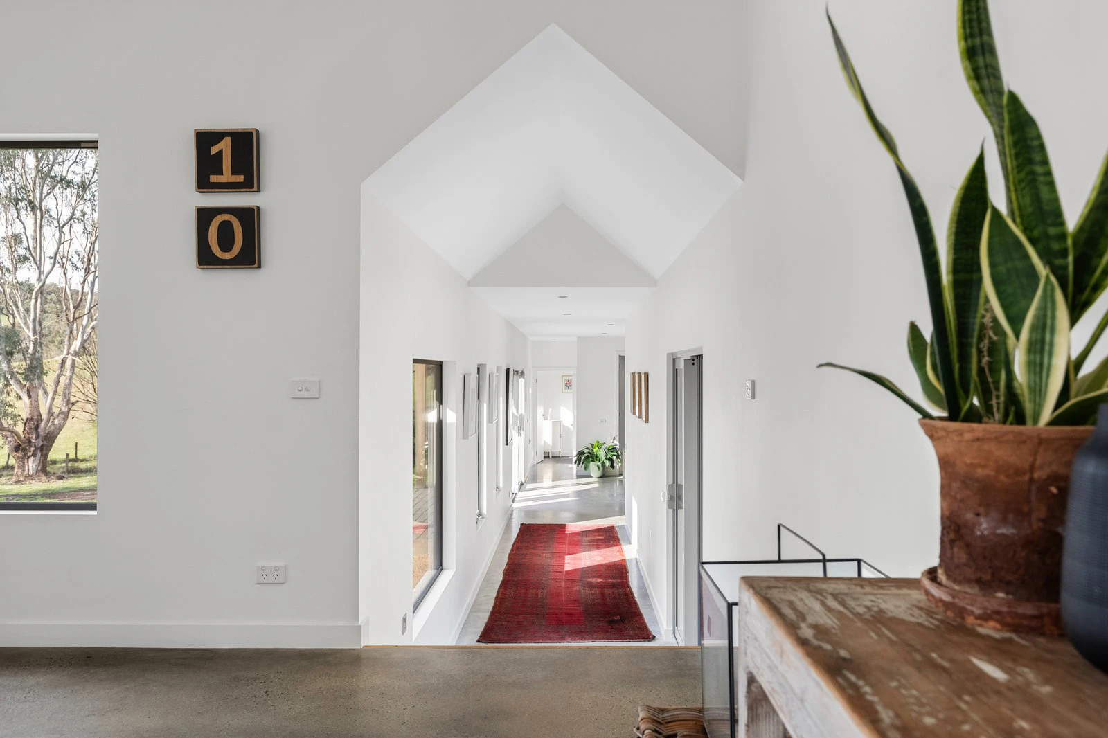 10 Montuna Grove, Guys Hill, 3807