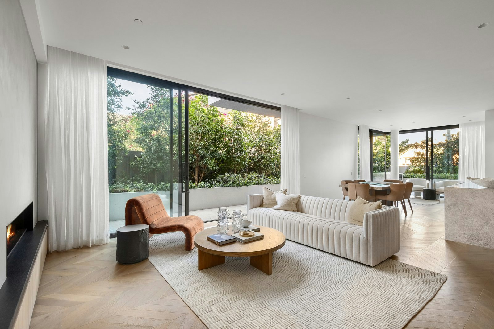 2/163 Victoria Road, Camberwell, 3124