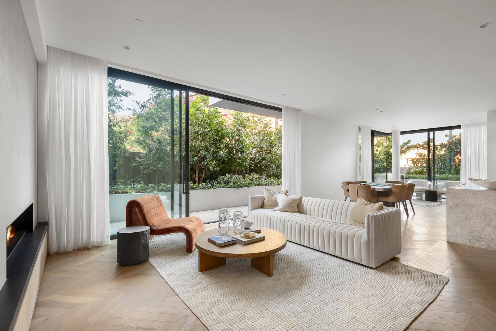 2/163 Victoria Road, Camberwell, 3124