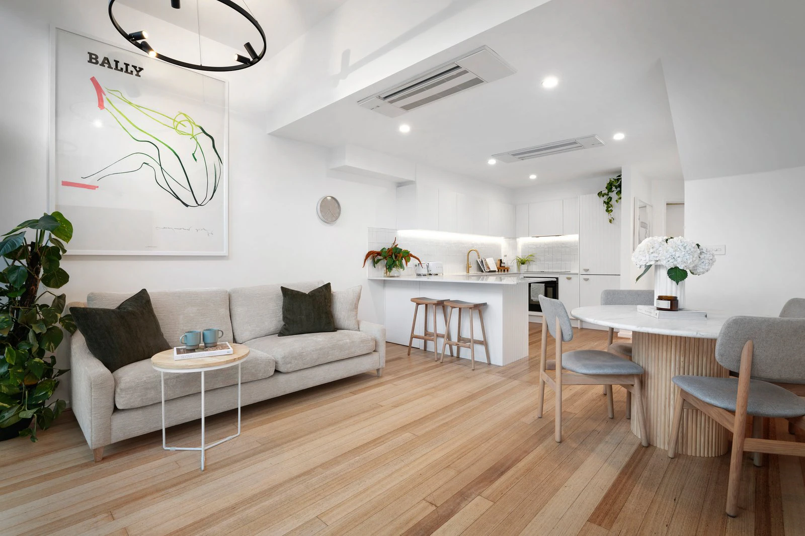 Residence 2/21 St Vincent Street, Albert Park, 3206