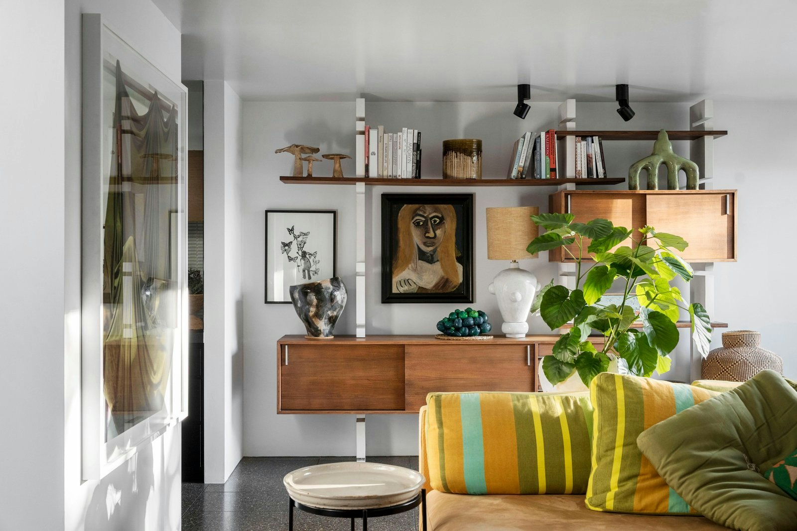 6 Denham Place, Toorak, 3142