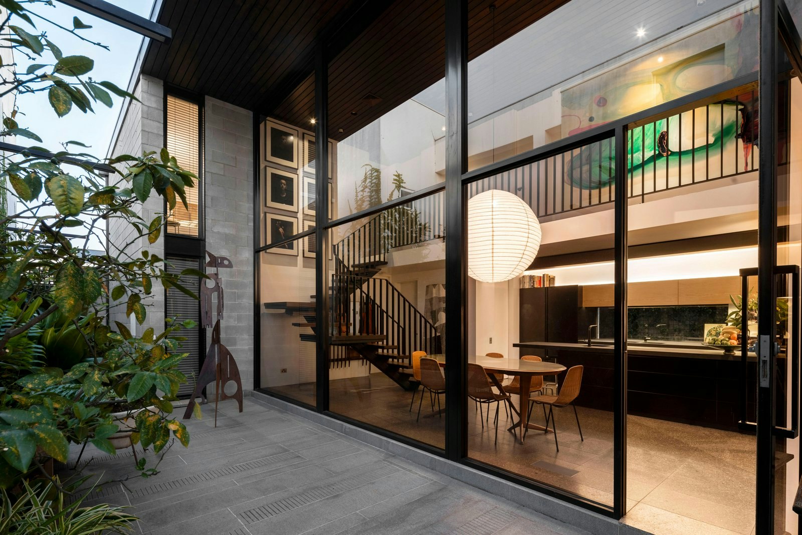 6 Denham Place, Toorak, 3142