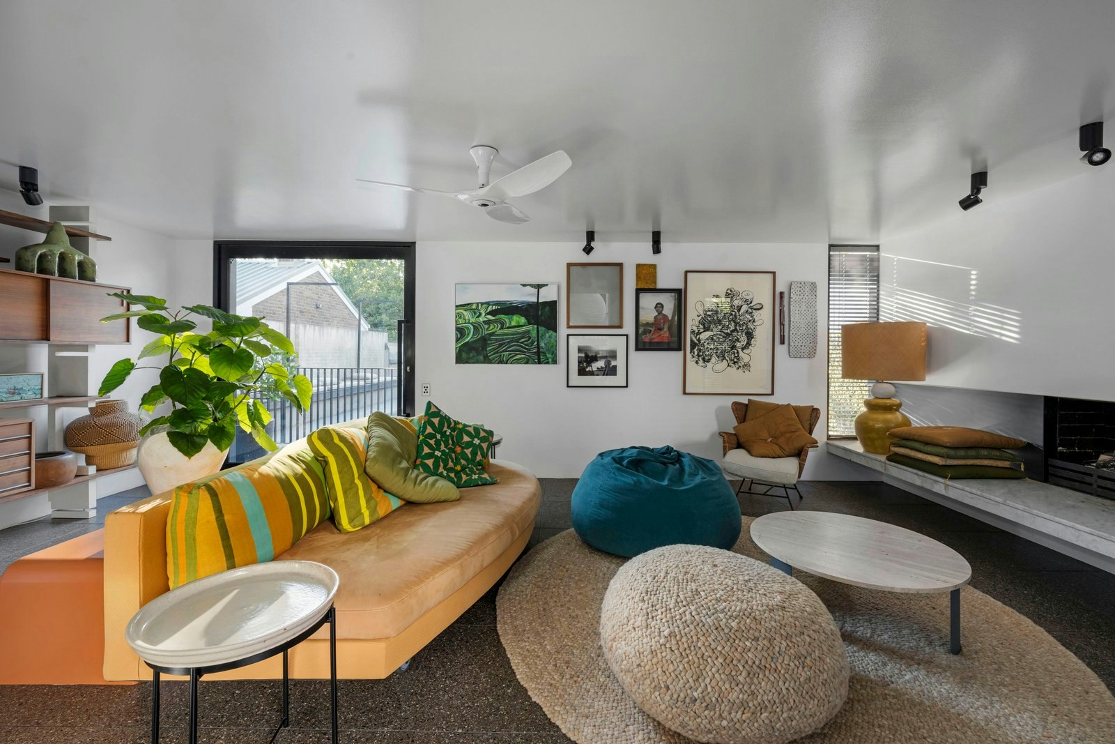 6 Denham Place, Toorak, 3142