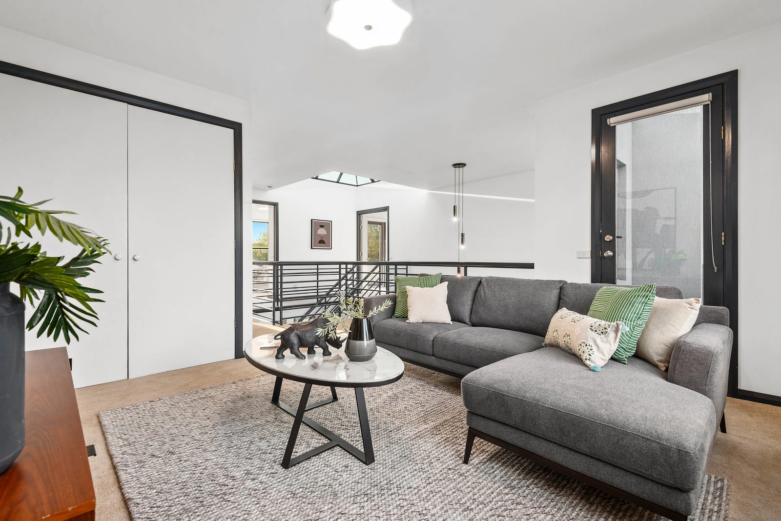 24 Wynyard Crescent, Balwyn North, 3104