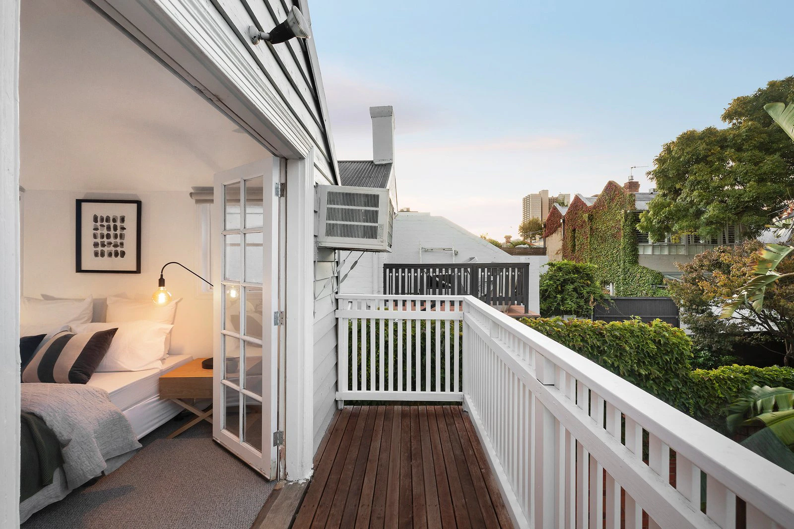 140 Napier Street, South Melbourne, 3205