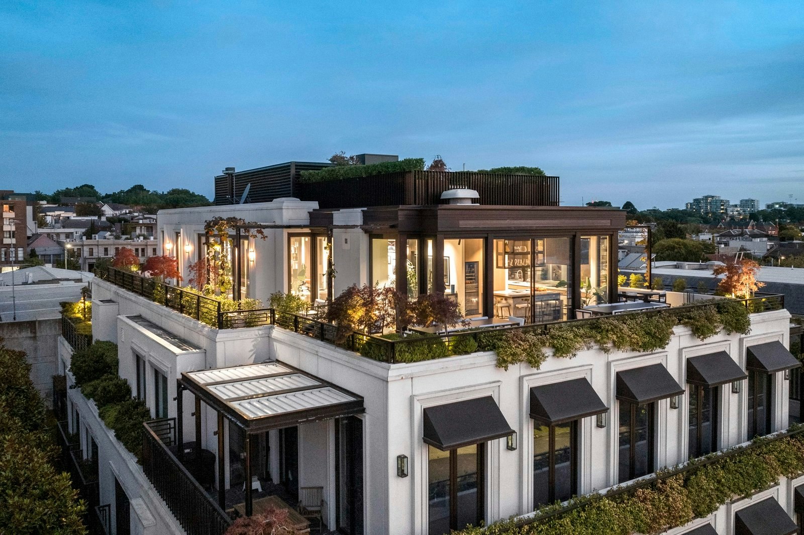 The Penthouse, 86 Mathoura Road, Toorak, 3142
