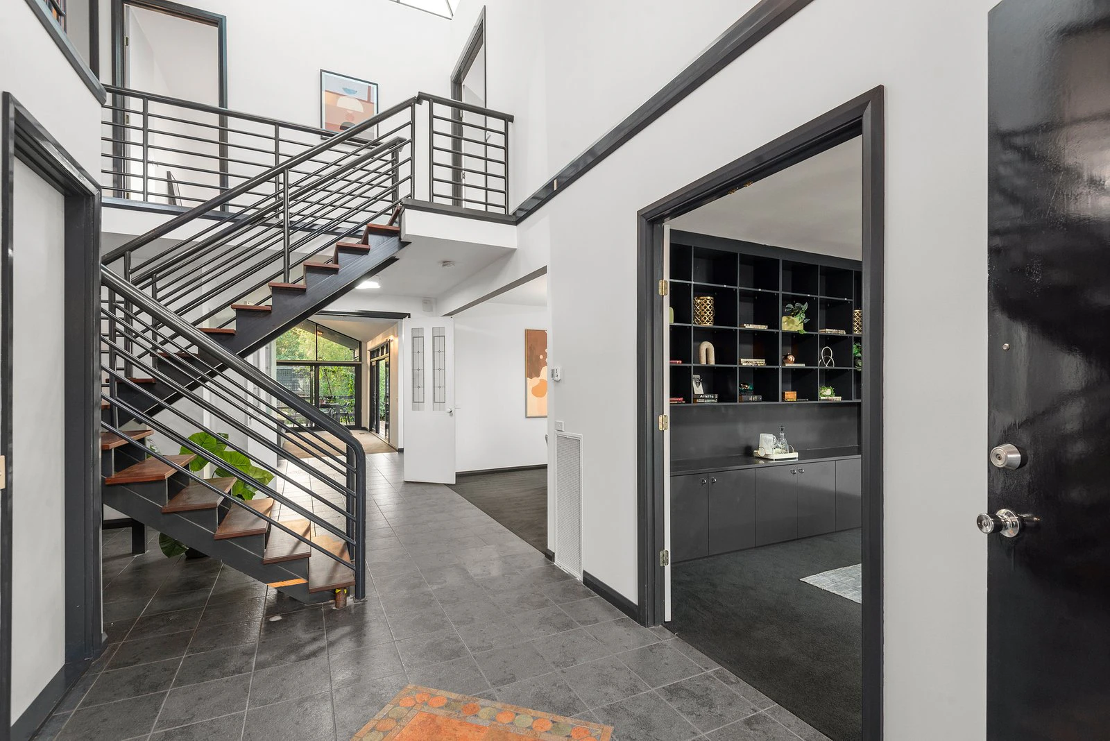 24 Wynyard Crescent, Balwyn North, 3104