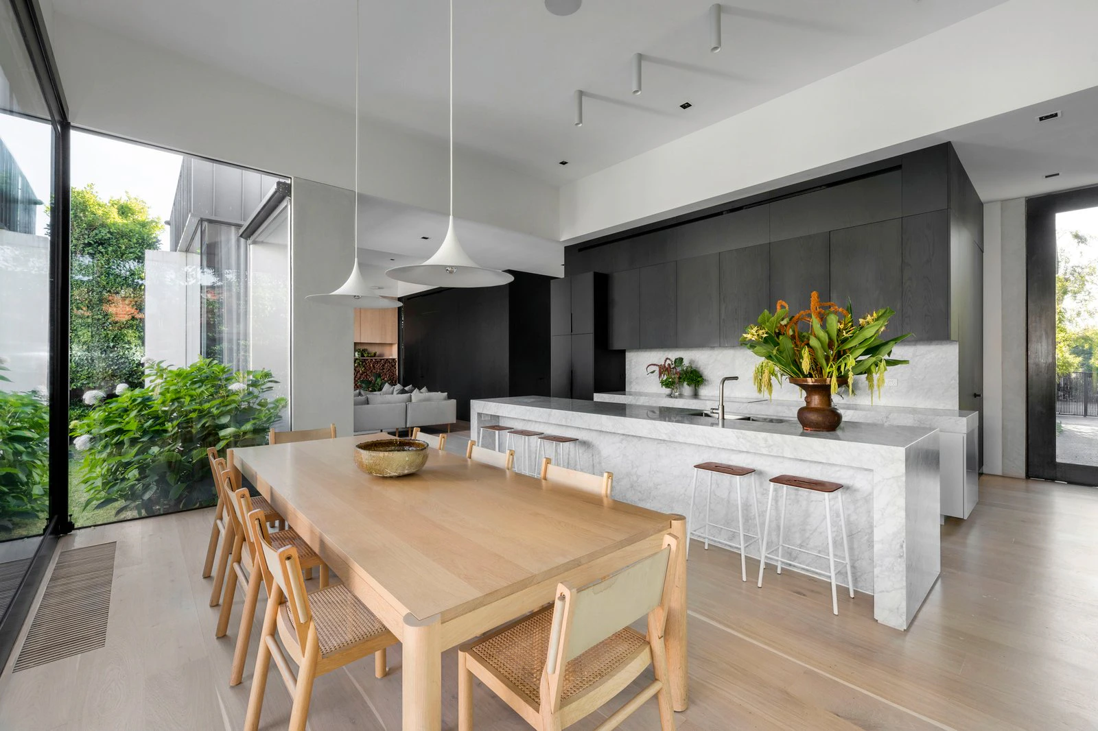 30 Lewisham Road, Prahran, 3181