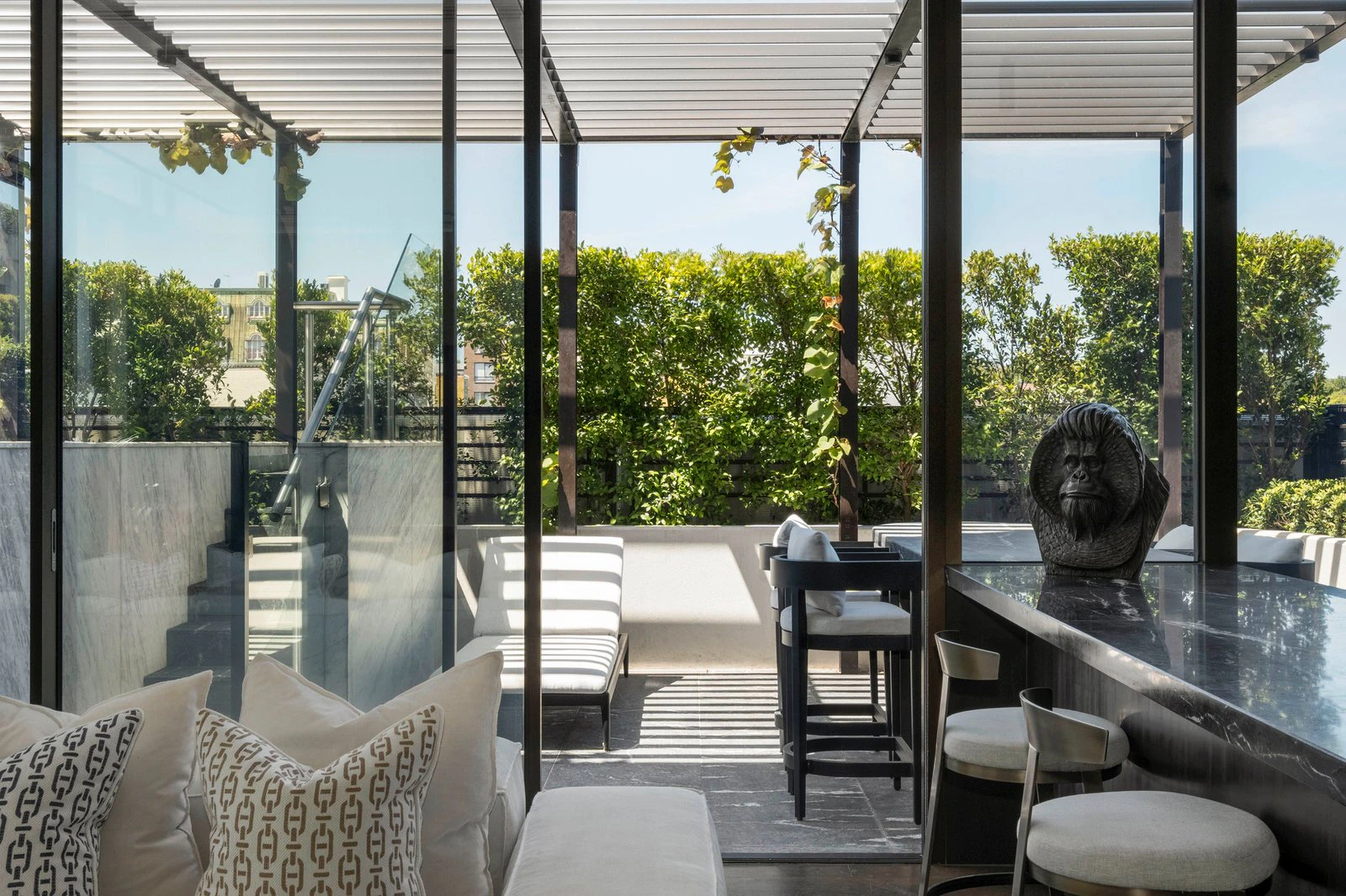 The Penthouse, 86 Mathoura Road, Toorak, 3142