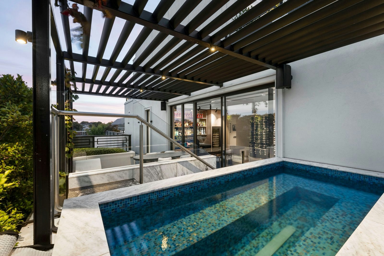 The Penthouse, 86 Mathoura Road, Toorak, 3142