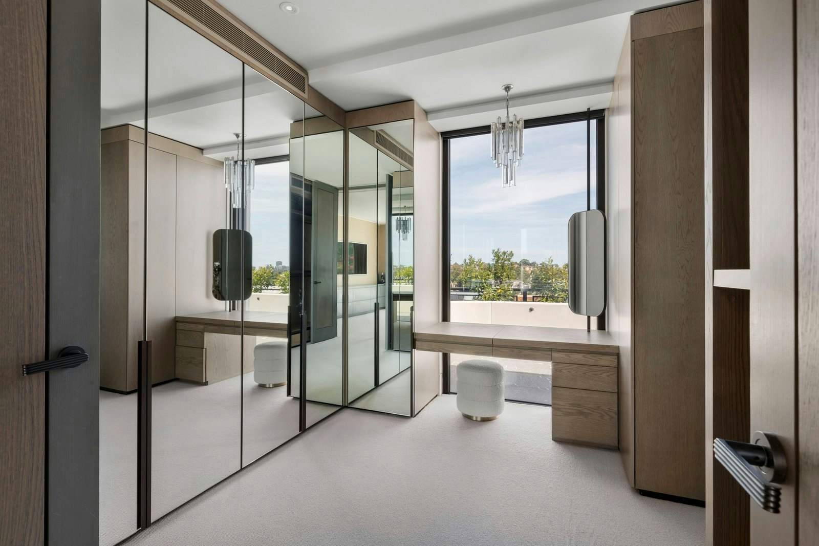 The Penthouse, 86 Mathoura Road, Toorak, 3142