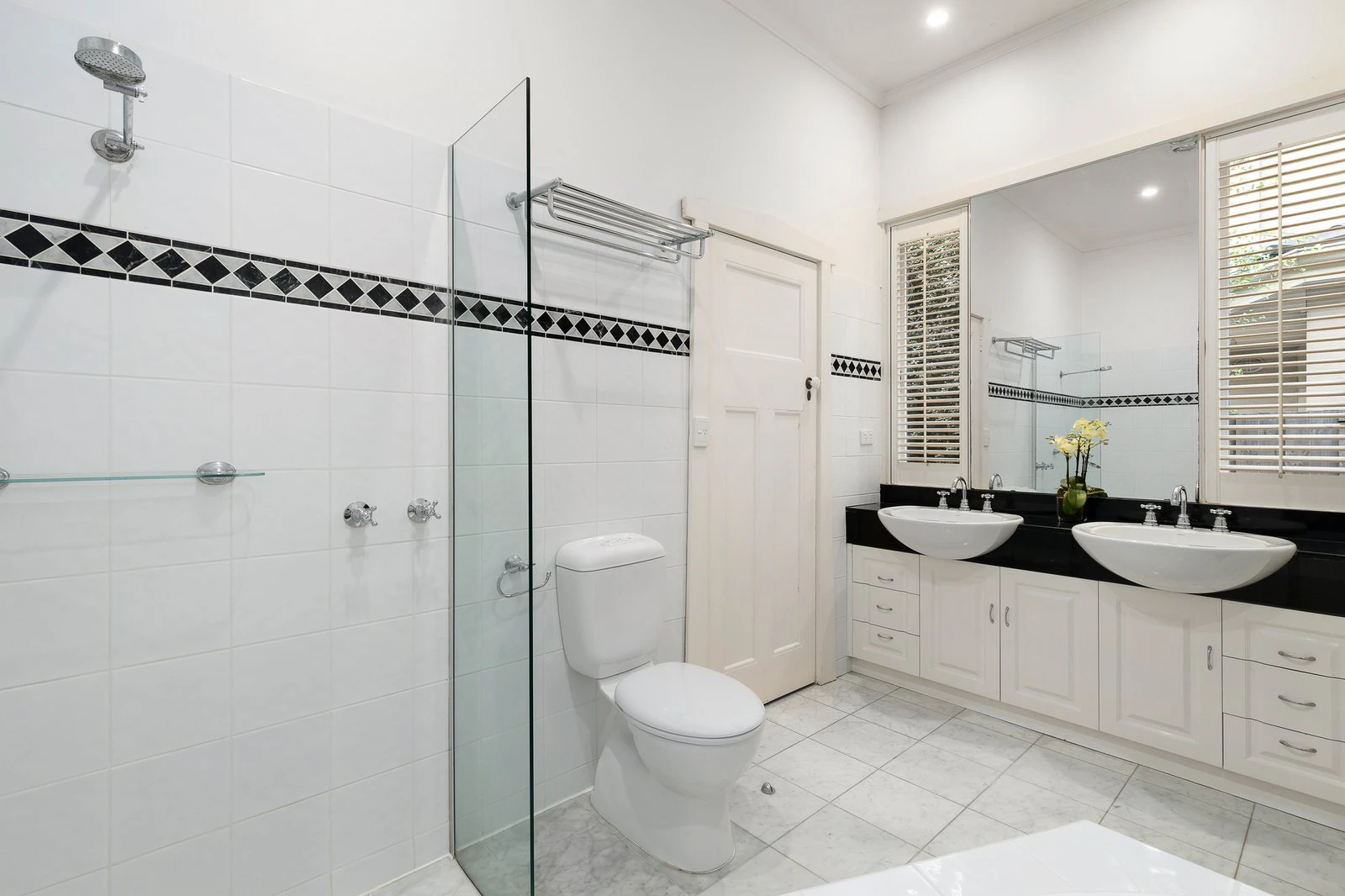 28 Fitzgibbon Crescent, Caulfield North, 3161