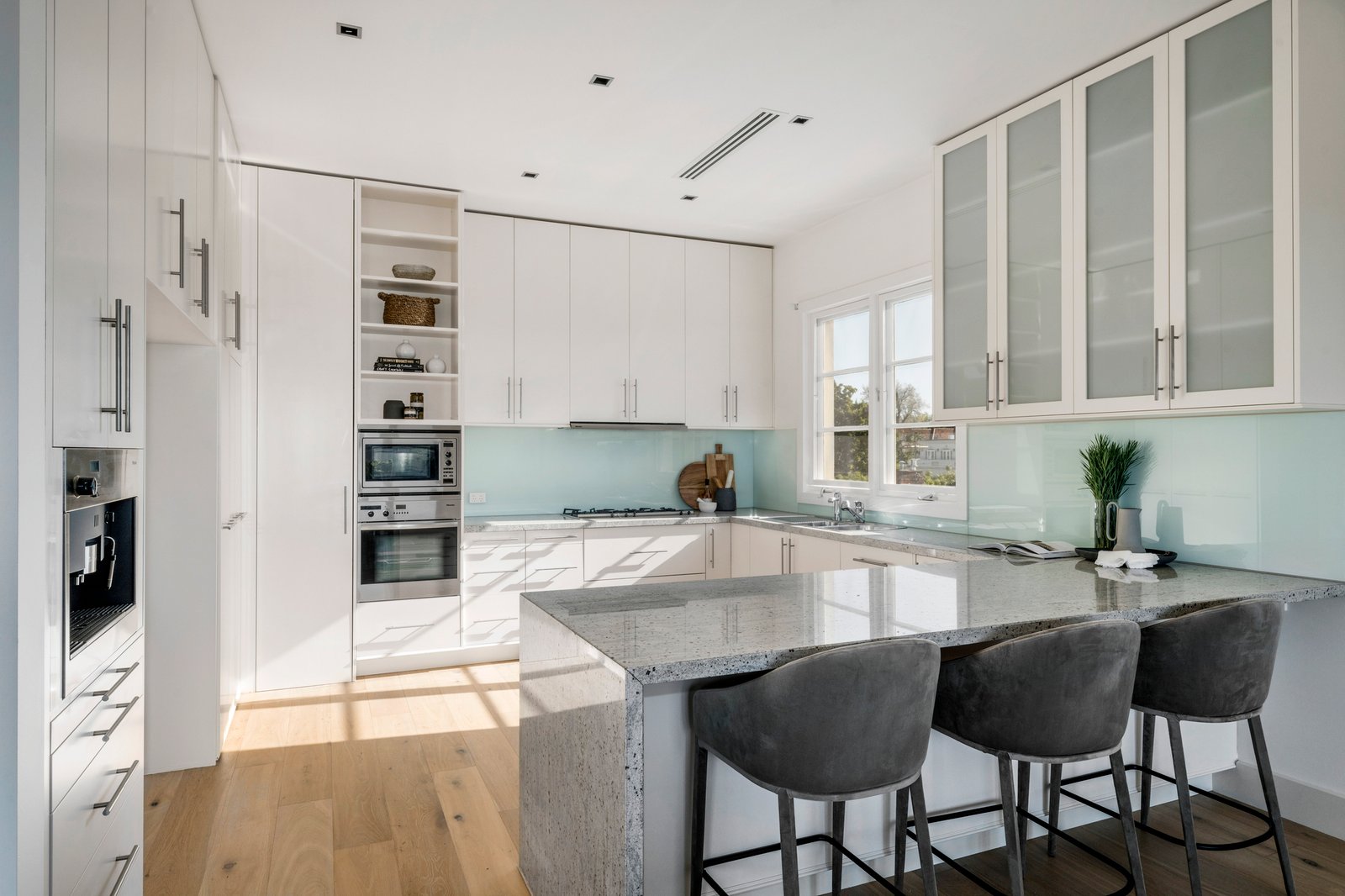 Penthouse, 23 Washington Street, Toorak - Thumbnail 4