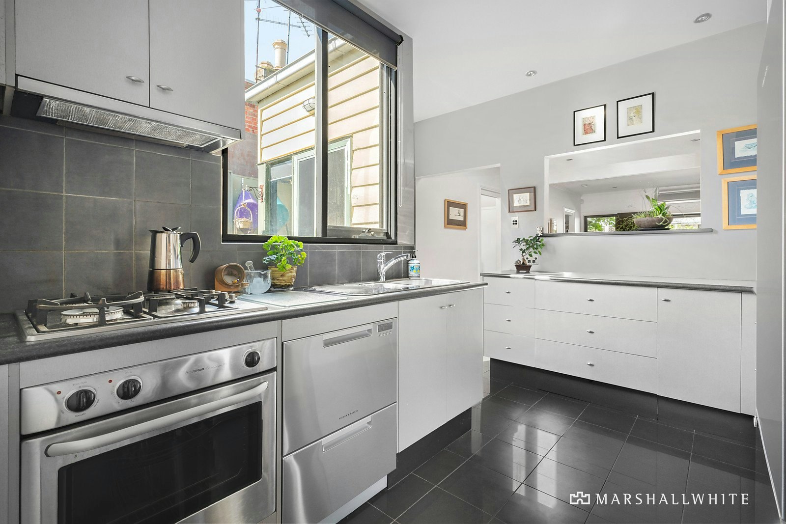 12 Coventry Place, South Melbourne, 3205