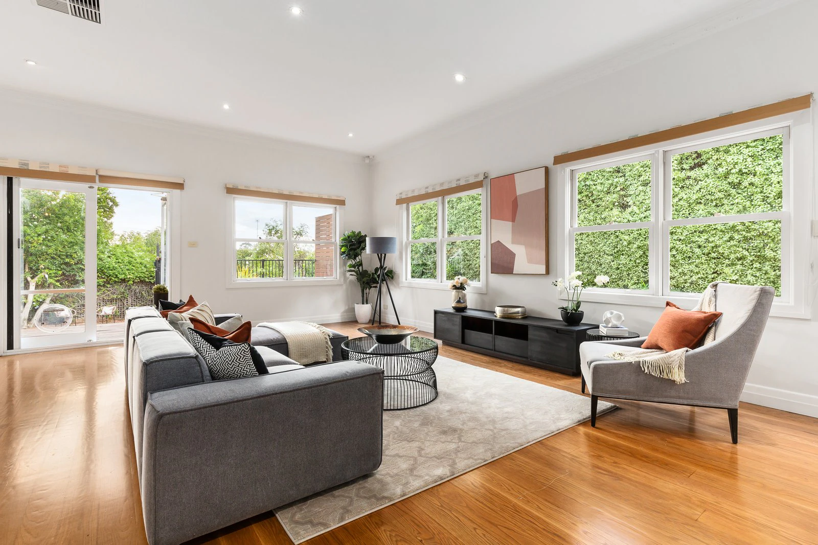 9 Dryden Street, Canterbury, 3126