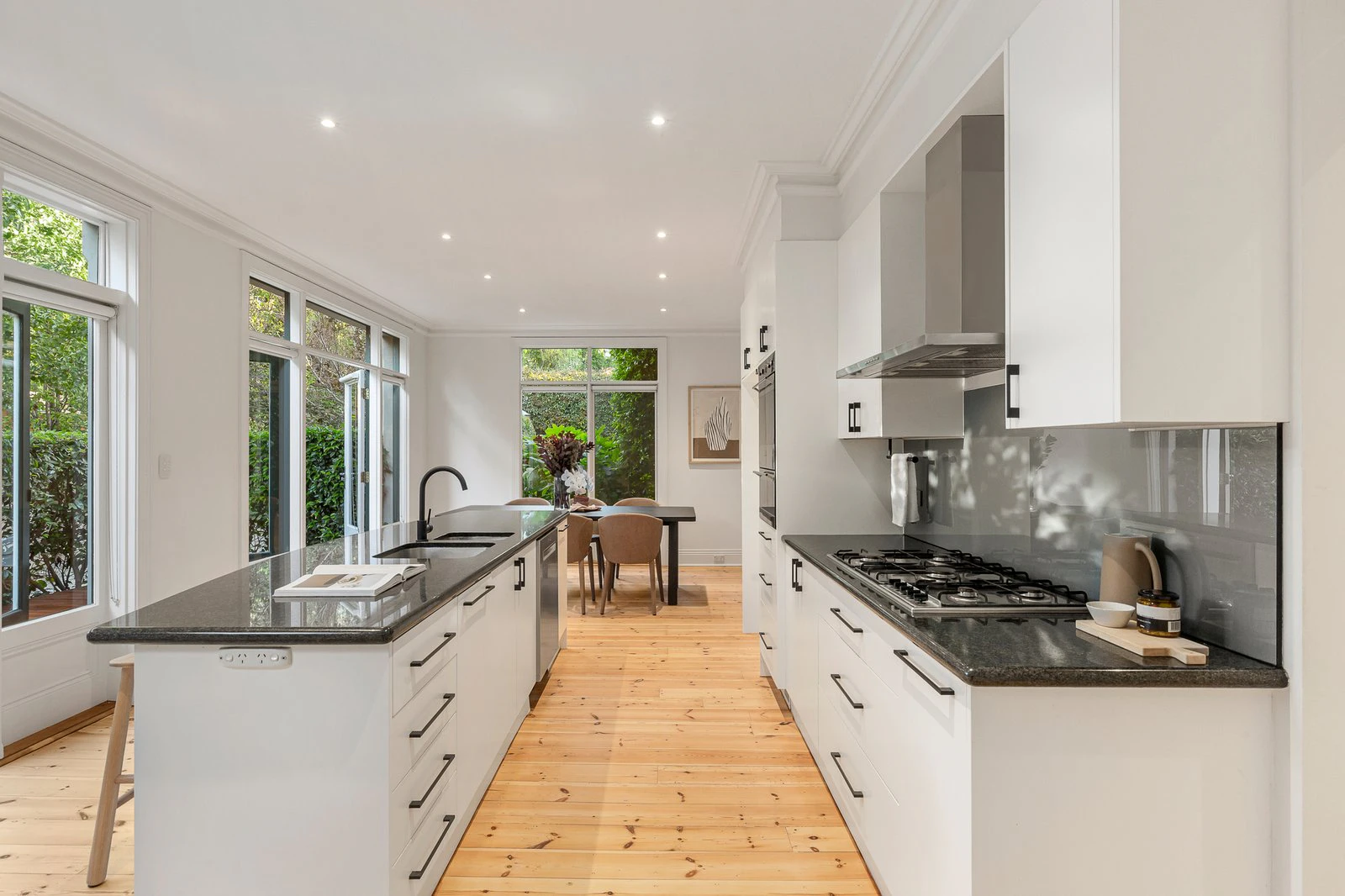 108 Riversdale Road, Hawthorn, 3122