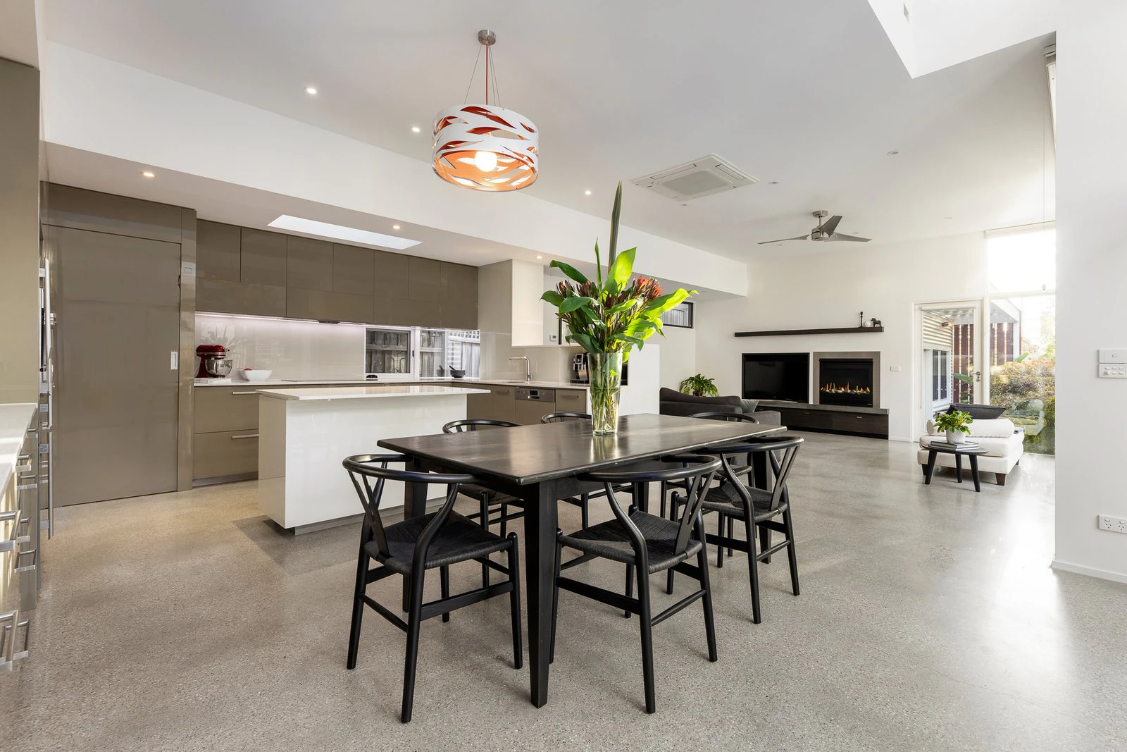 18 Ross Street, Surrey Hills, 3127
